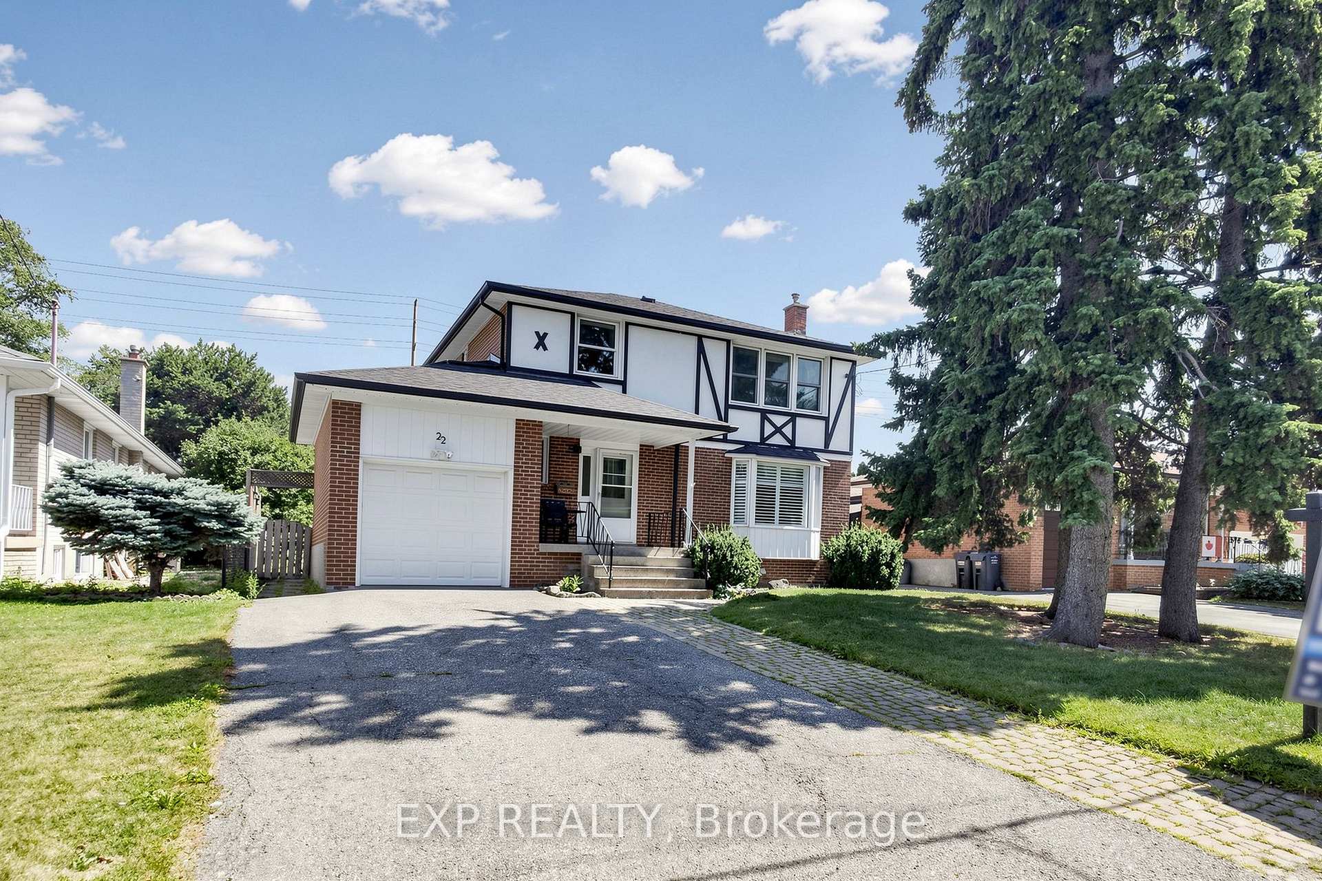Photo 1 of 22 Chestnut Avenue, Brampton, Northwood Park — HOMEH