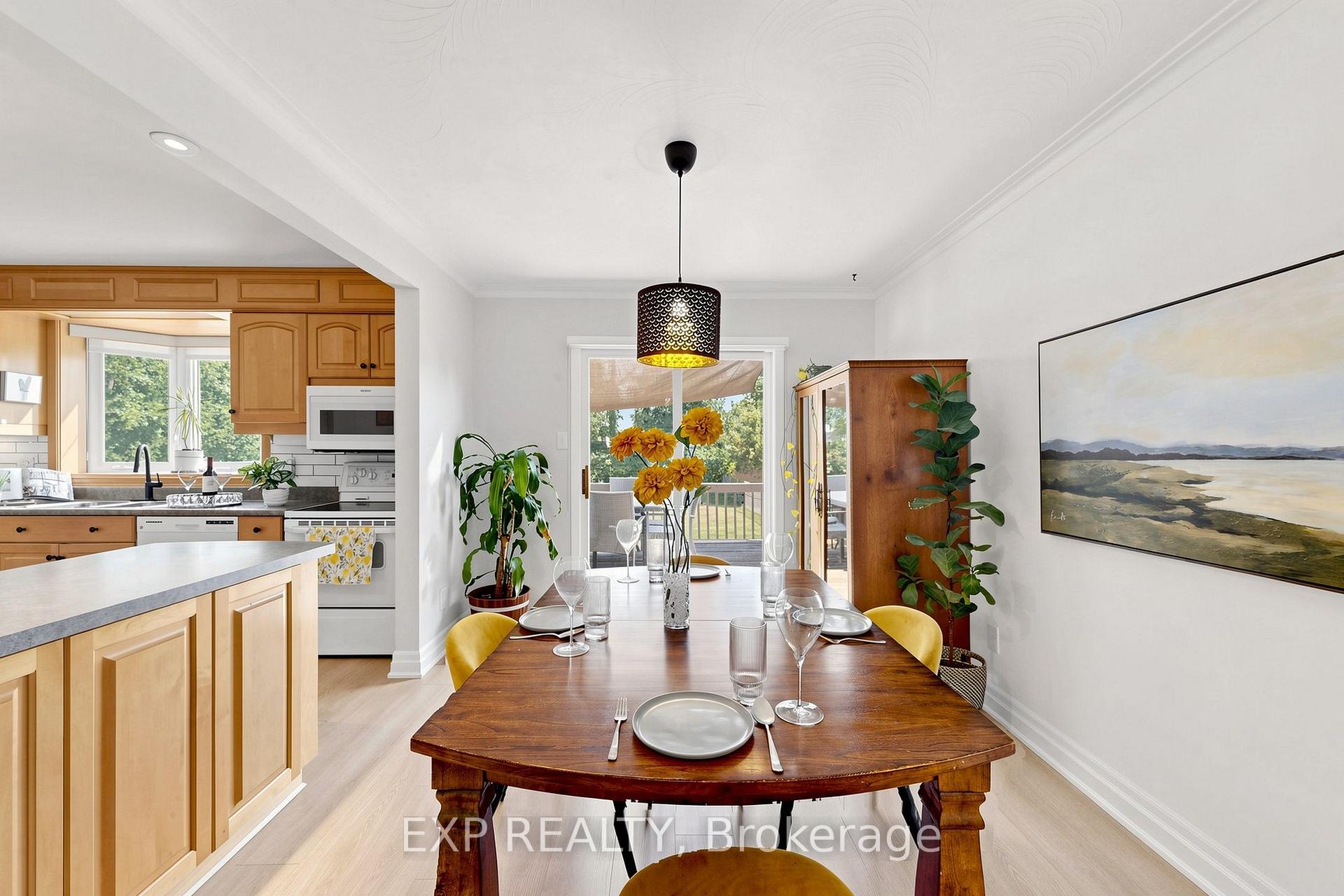 Photo 28 of 22 Chestnut Avenue, Brampton, Northwood Park — HOMEH