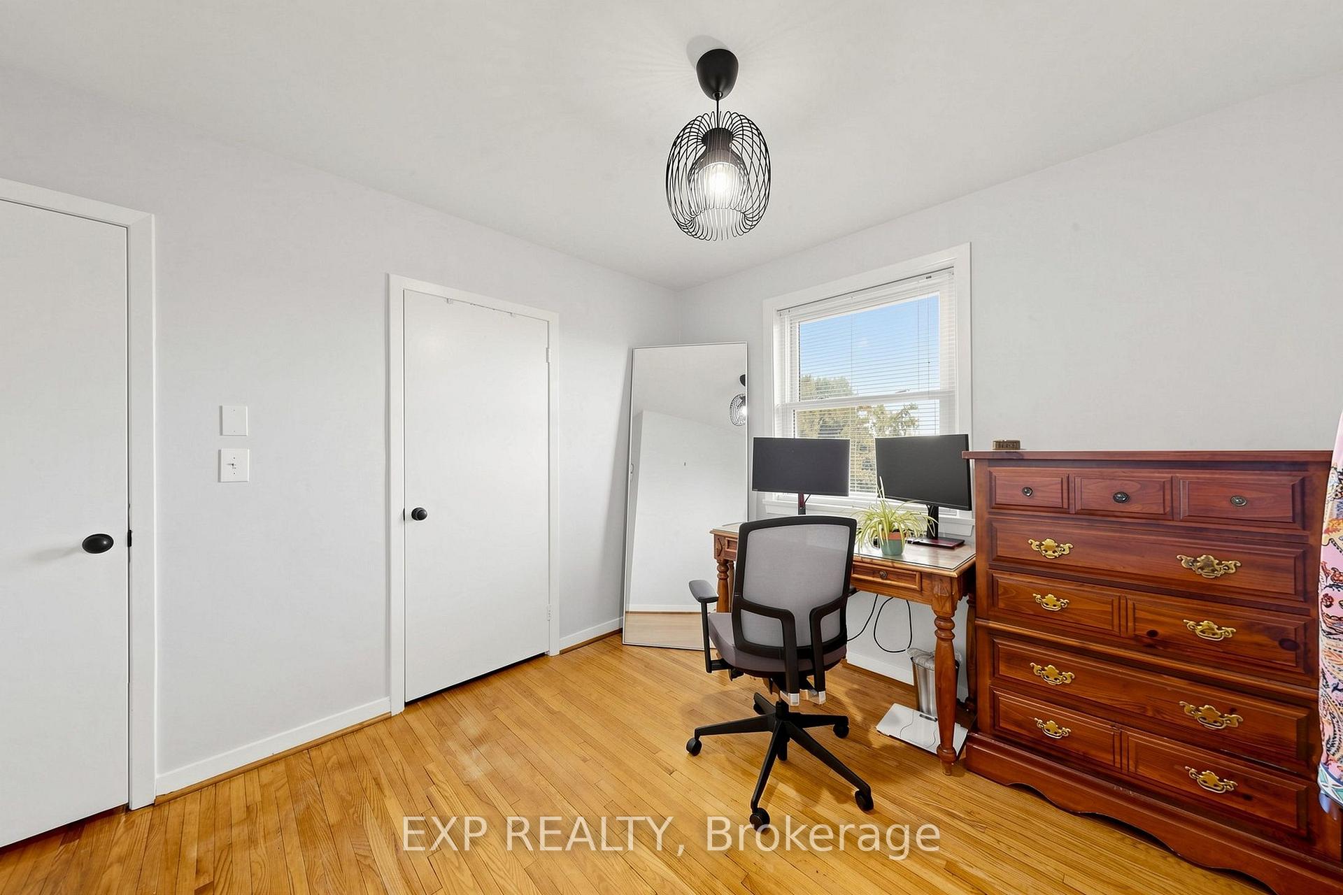 Photo 54 of 22 Chestnut Avenue, Brampton, Northwood Park — HOMEH