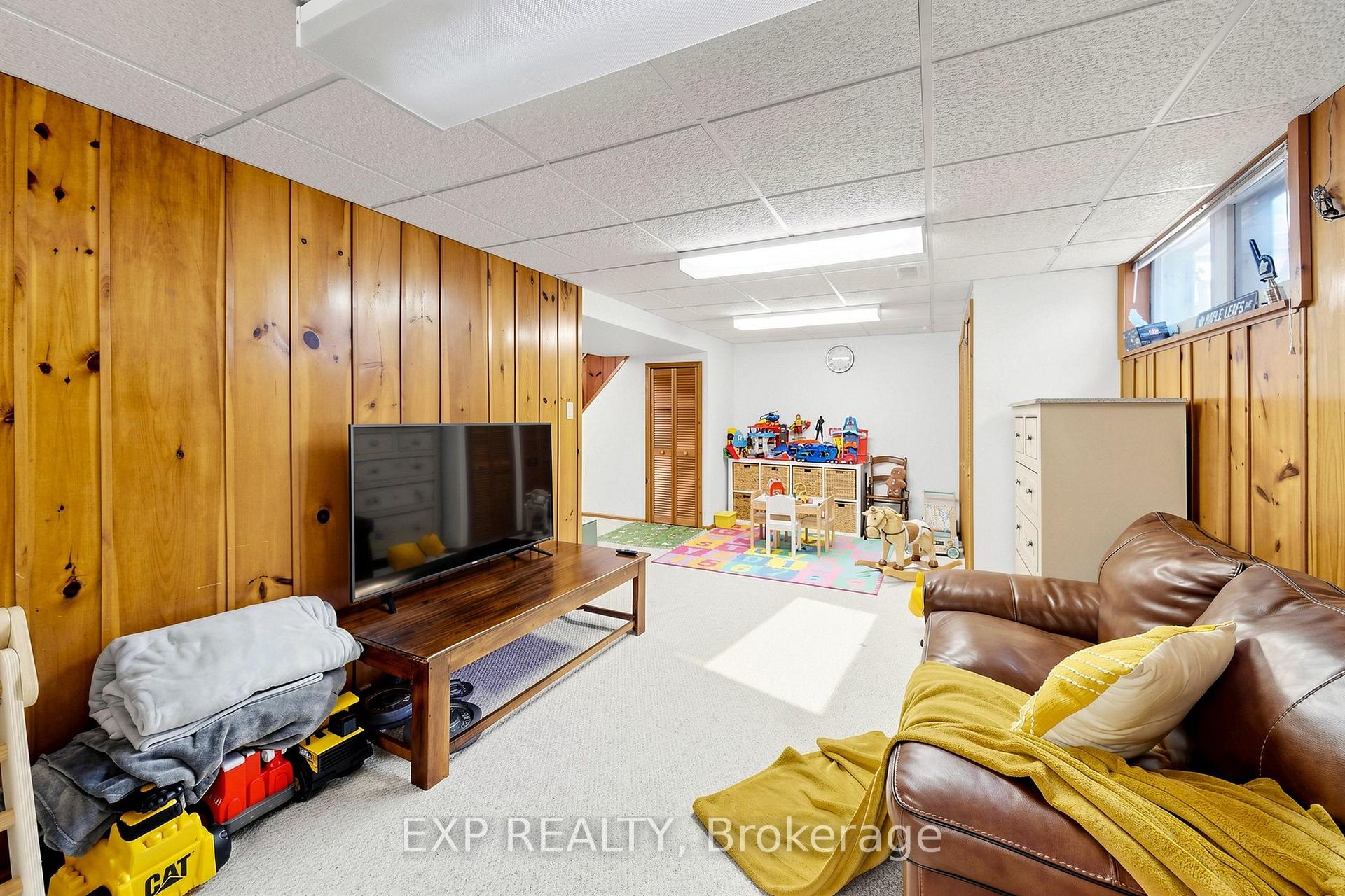 Photo 78 of 22 Chestnut Avenue, Brampton, Northwood Park — HOMEH