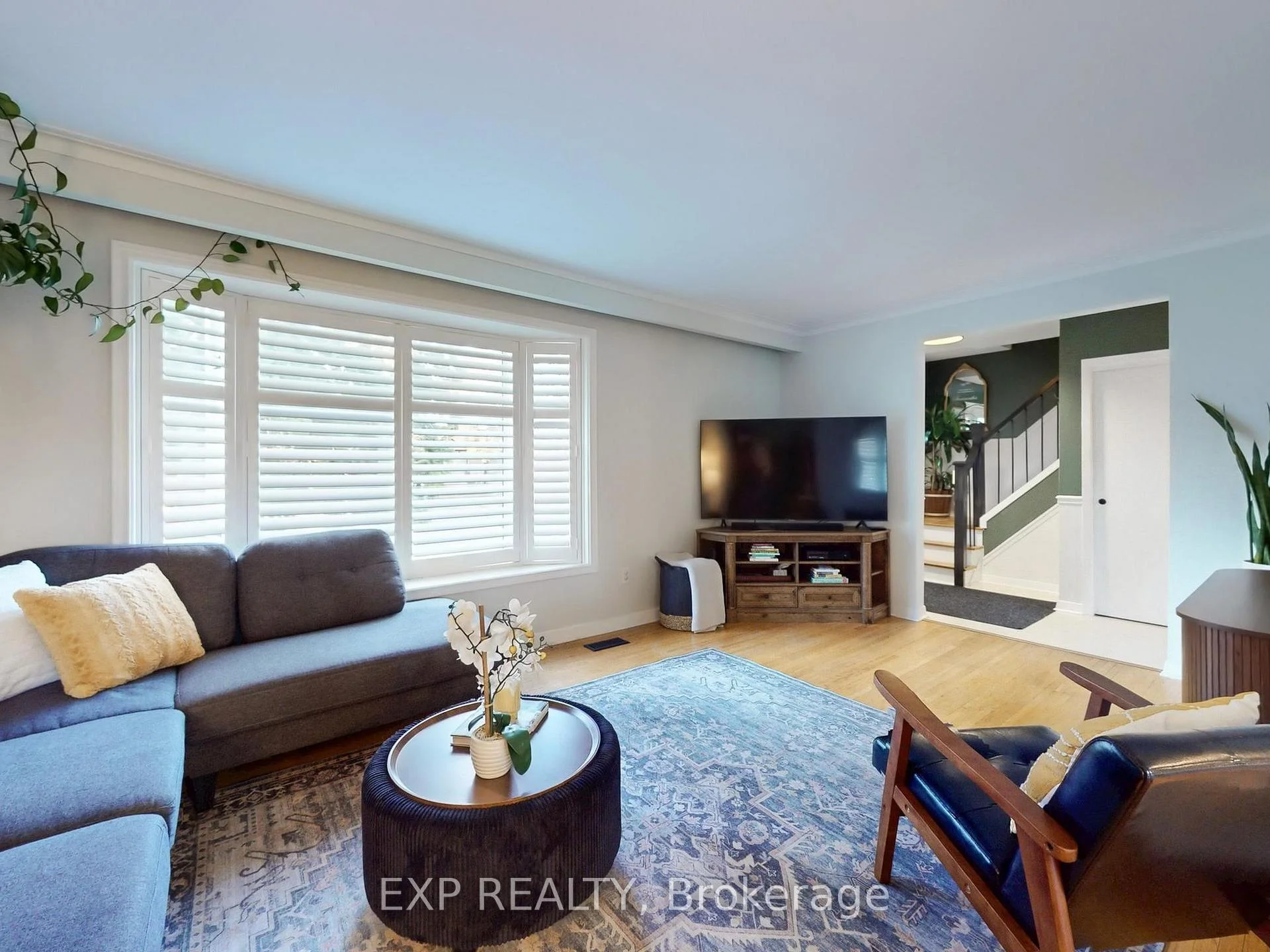 Photo 15 of 22 Chestnut Avenue, Brampton, Northwood Park — HOMEH