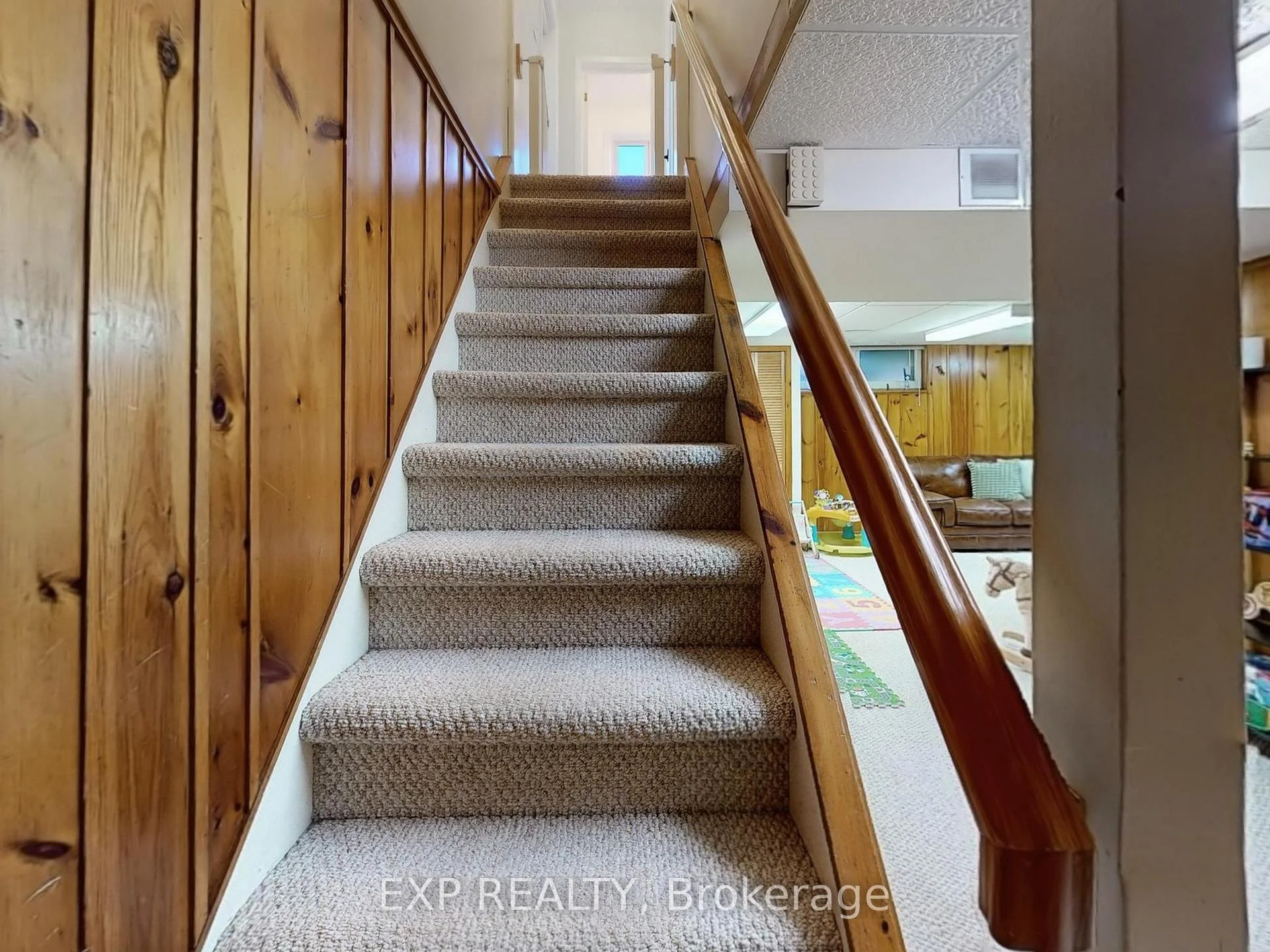 Photo 67 of 22 Chestnut Avenue, Brampton, Northwood Park — HOMEH