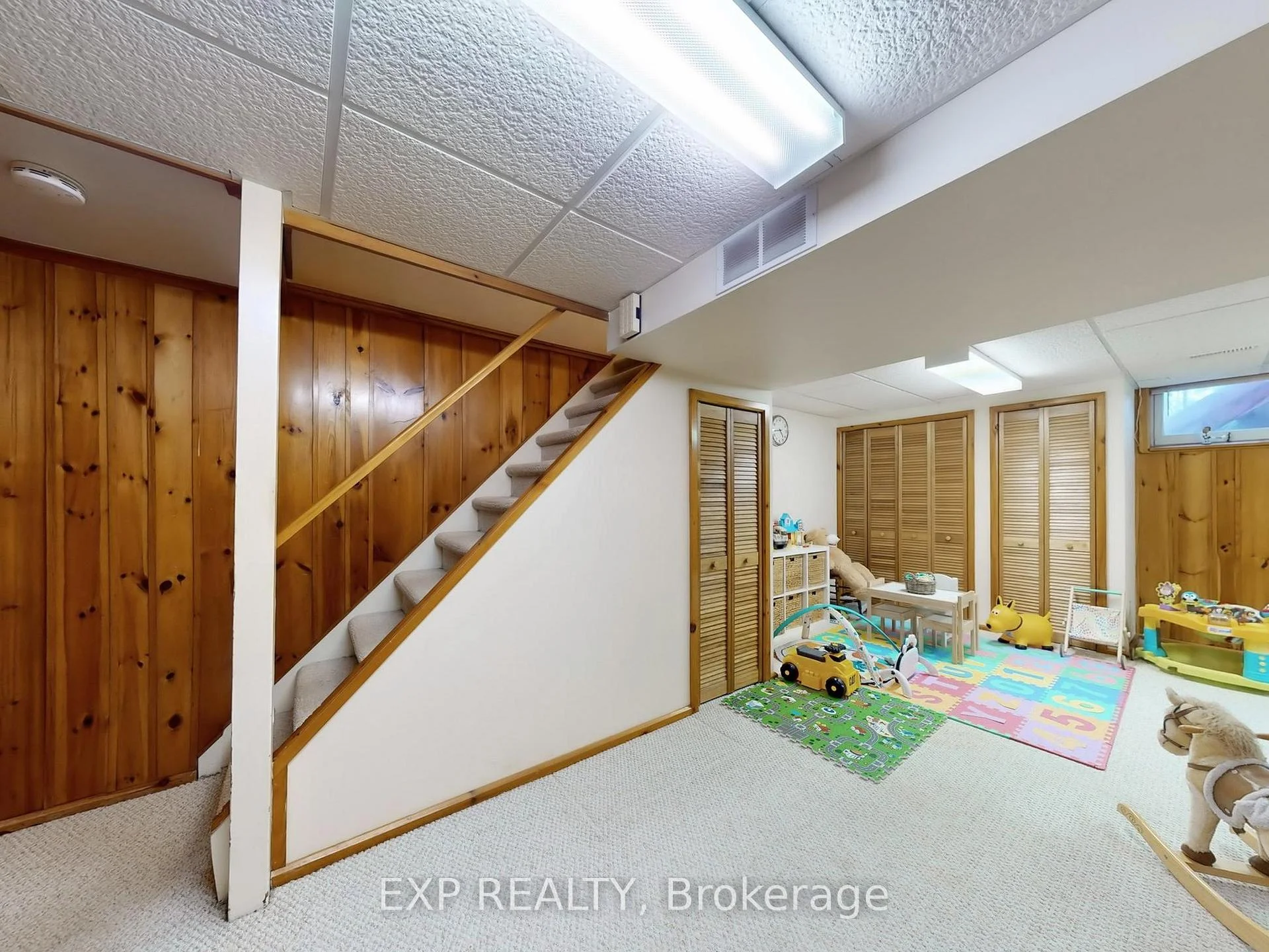 Photo 71 of 22 Chestnut Avenue, Brampton, Northwood Park — HOMEH