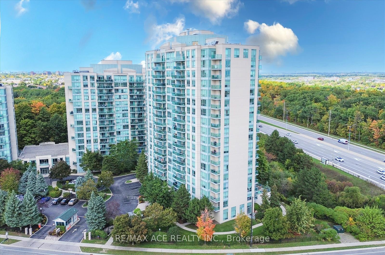 Photo 3 of Unit 1803, 2545 Erin Centre Boulevard, Mississauga, Central Erin Mills — HOMEH