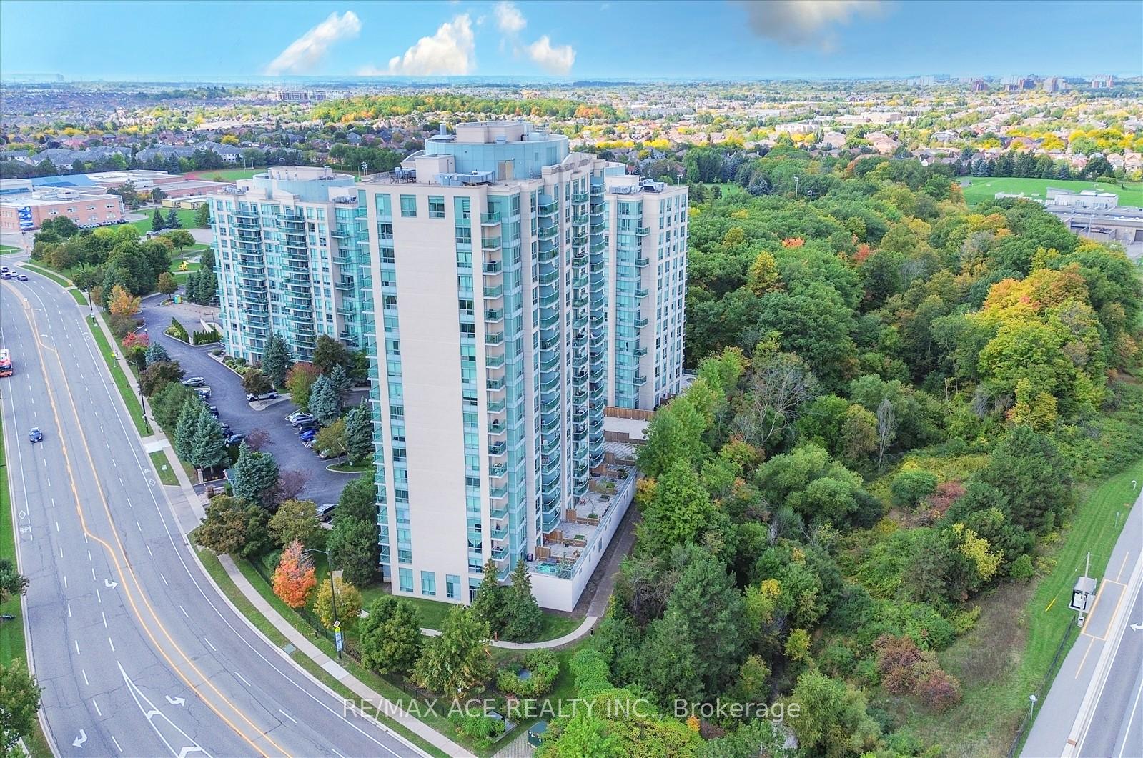 Photo 4 of Unit 1803, 2545 Erin Centre Boulevard, Mississauga, Central Erin Mills — HOMEH
