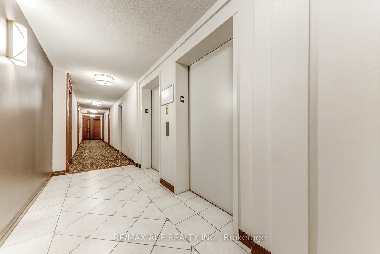 Photo 10 of Unit 1803, 2545 Erin Centre Boulevard, Mississauga, Central Erin Mills — HOMEH