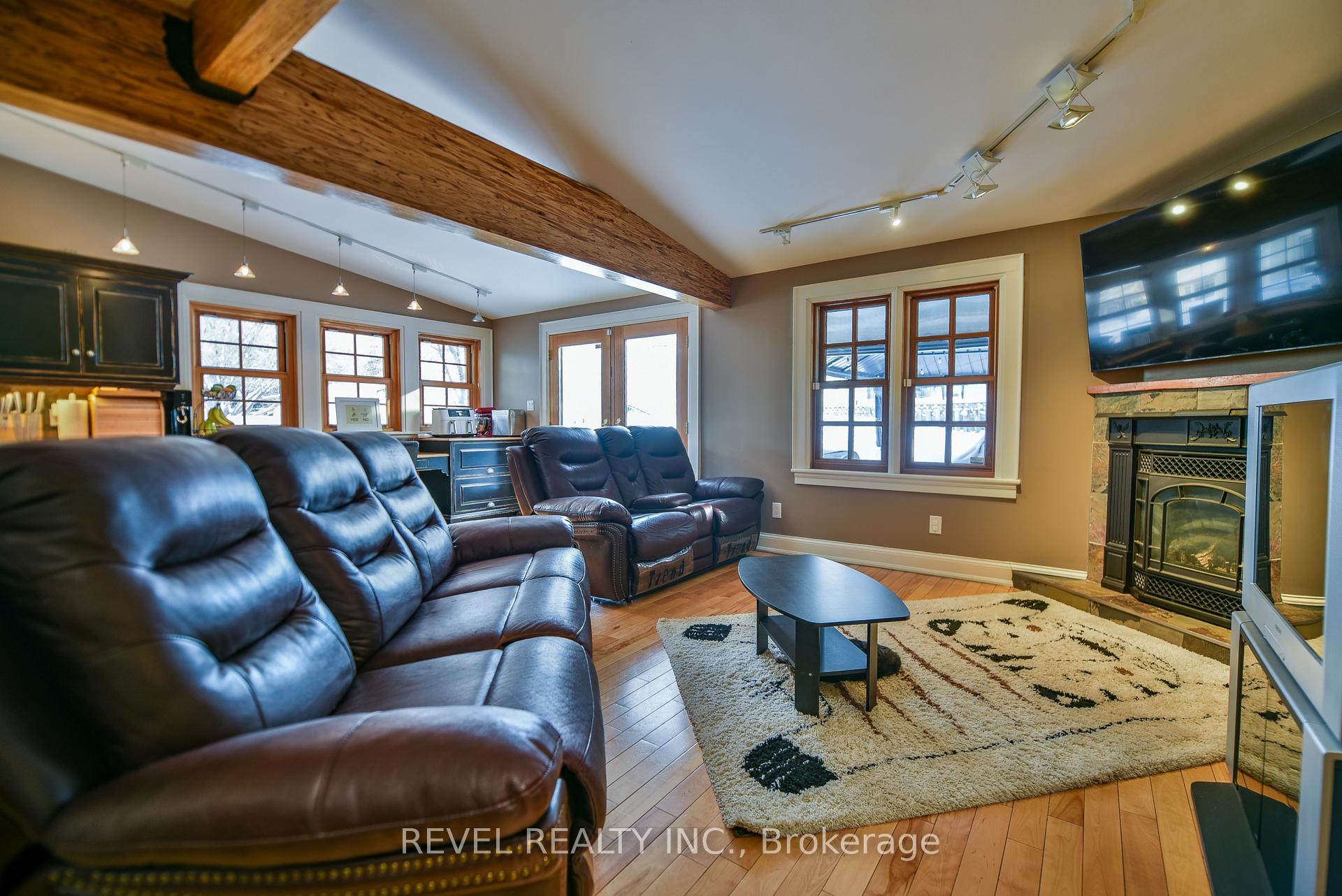 Photo 15 of 184 Hemlock Street, Timmins, TNE - Hill District — HOMEH