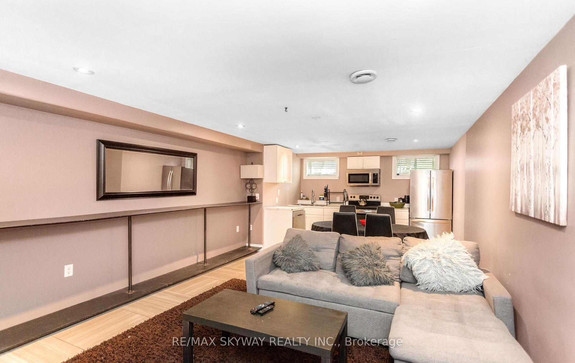 Photo 38 of 8046 Beaverdams Road, Niagara Falls, Ascot — HOMEH