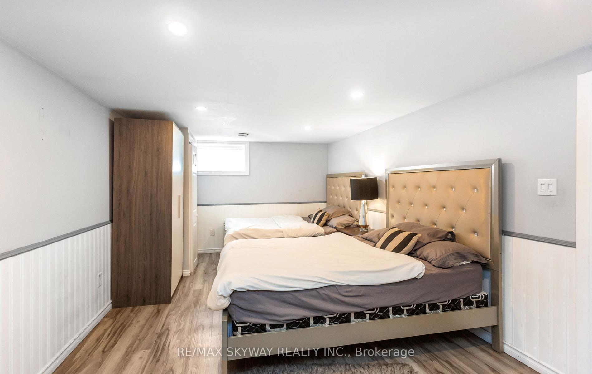 Photo 41 of 8046 Beaverdams Road, Niagara Falls, Ascot — HOMEH