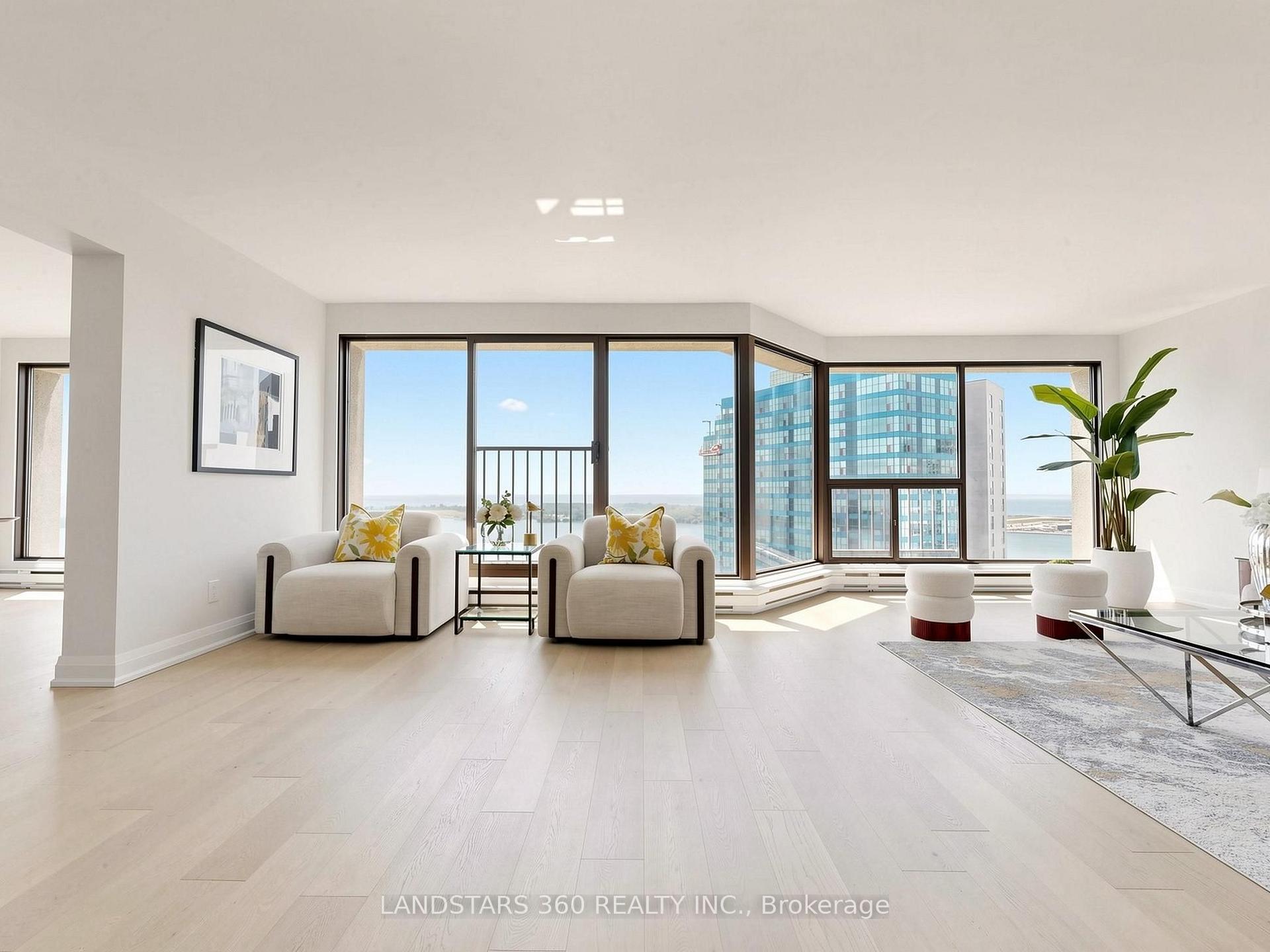 Photo 9 of Unit 3311, 55 Harbour Square, Toronto, Waterfront Communities — HOMEH