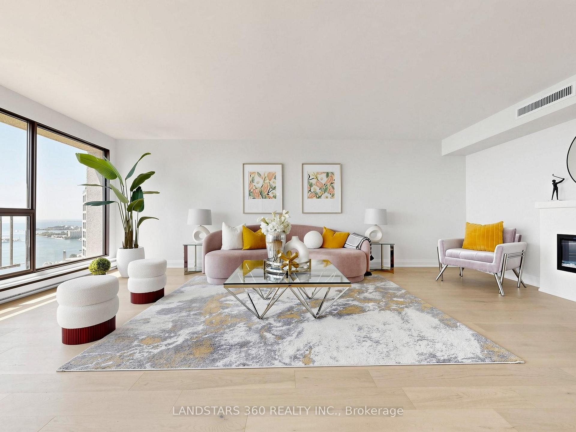Photo 12 of Unit 3311, 55 Harbour Square, Toronto, Waterfront Communities — HOMEH