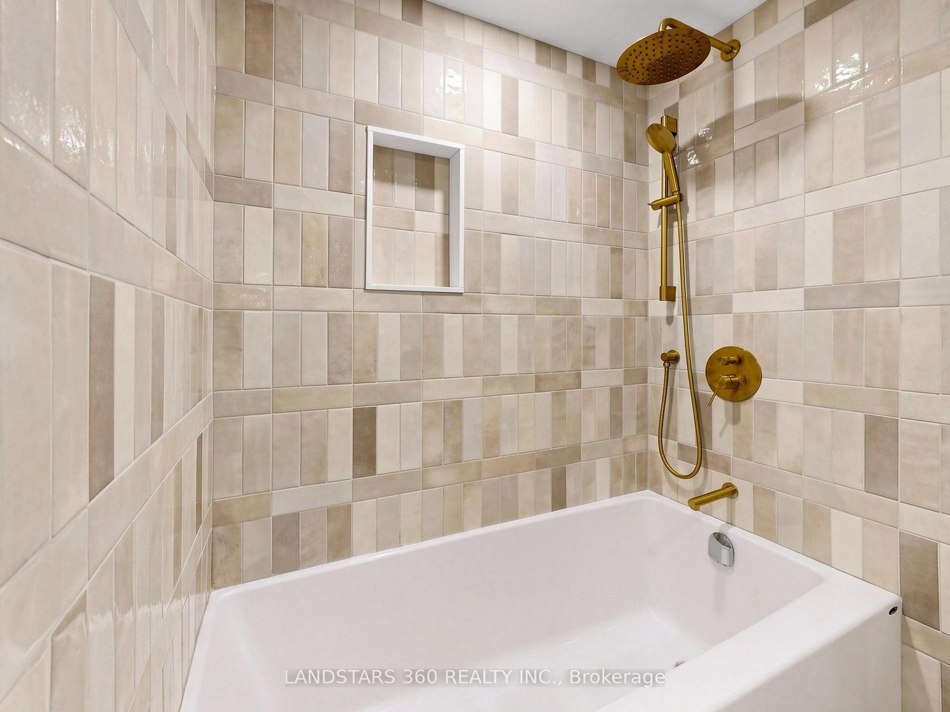 Photo 33 of Unit 3311, 55 Harbour Square, Toronto, Waterfront Communities — HOMEH