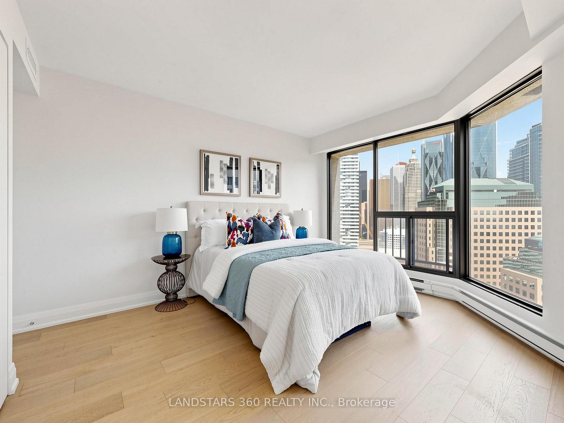 Photo 38 of Unit 3311, 55 Harbour Square, Toronto, Waterfront Communities — HOMEH