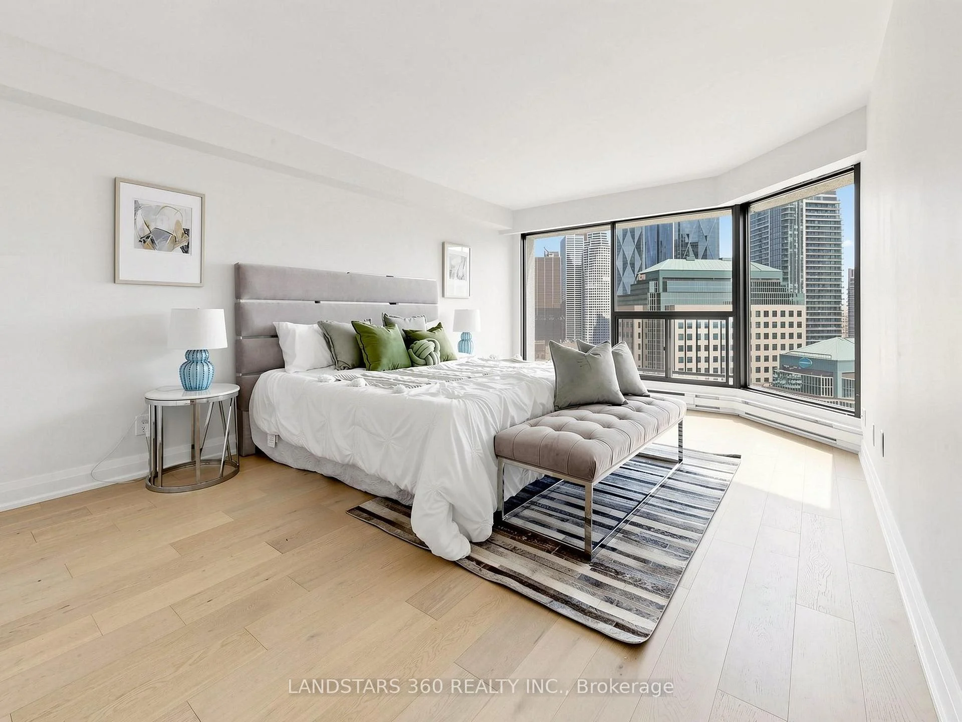 Photo 27 of Unit 3311, 55 Harbour Square, Toronto, Waterfront Communities — HOMEH