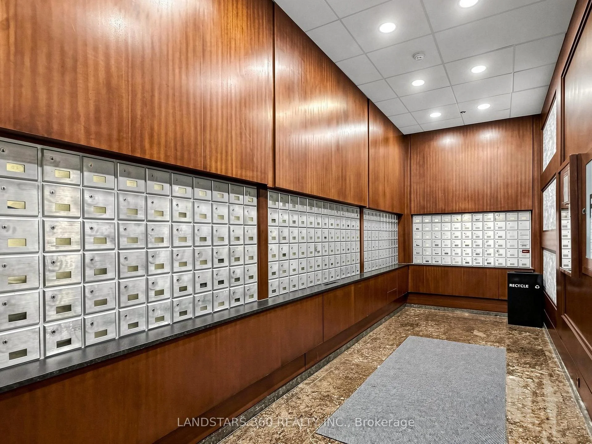 Photo 55 of Unit 3311, 55 Harbour Square, Toronto, Waterfront Communities — HOMEH