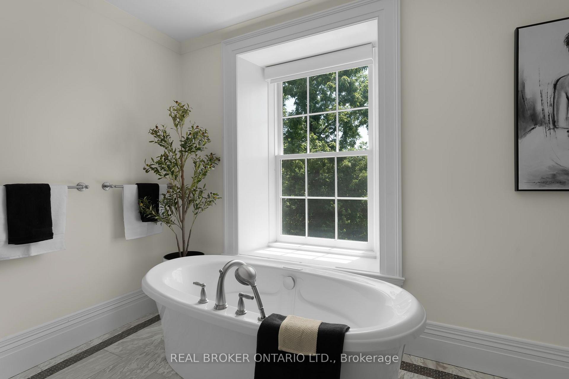 Photo 67 of 63 Mill Street S, Hamilton, Waterdown — HOMEH