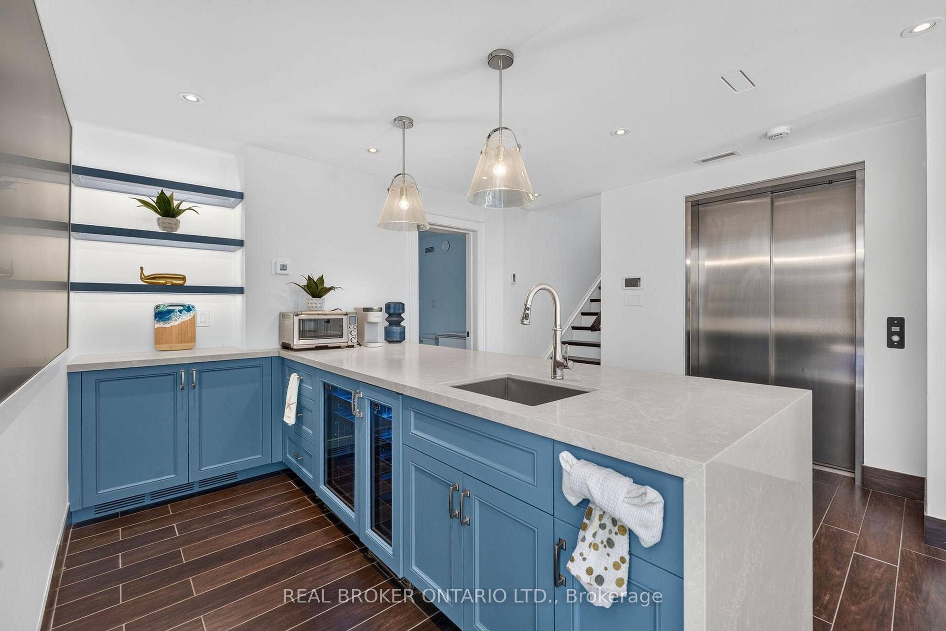 Photo 103 of 63 Mill Street S, Hamilton, Waterdown — HOMEH