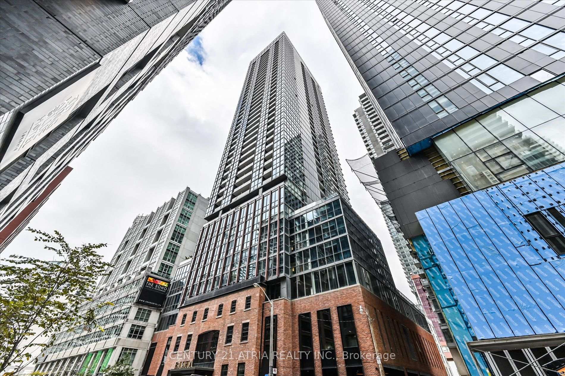 Front of Unit 2605, 88 Blue Jays Way
