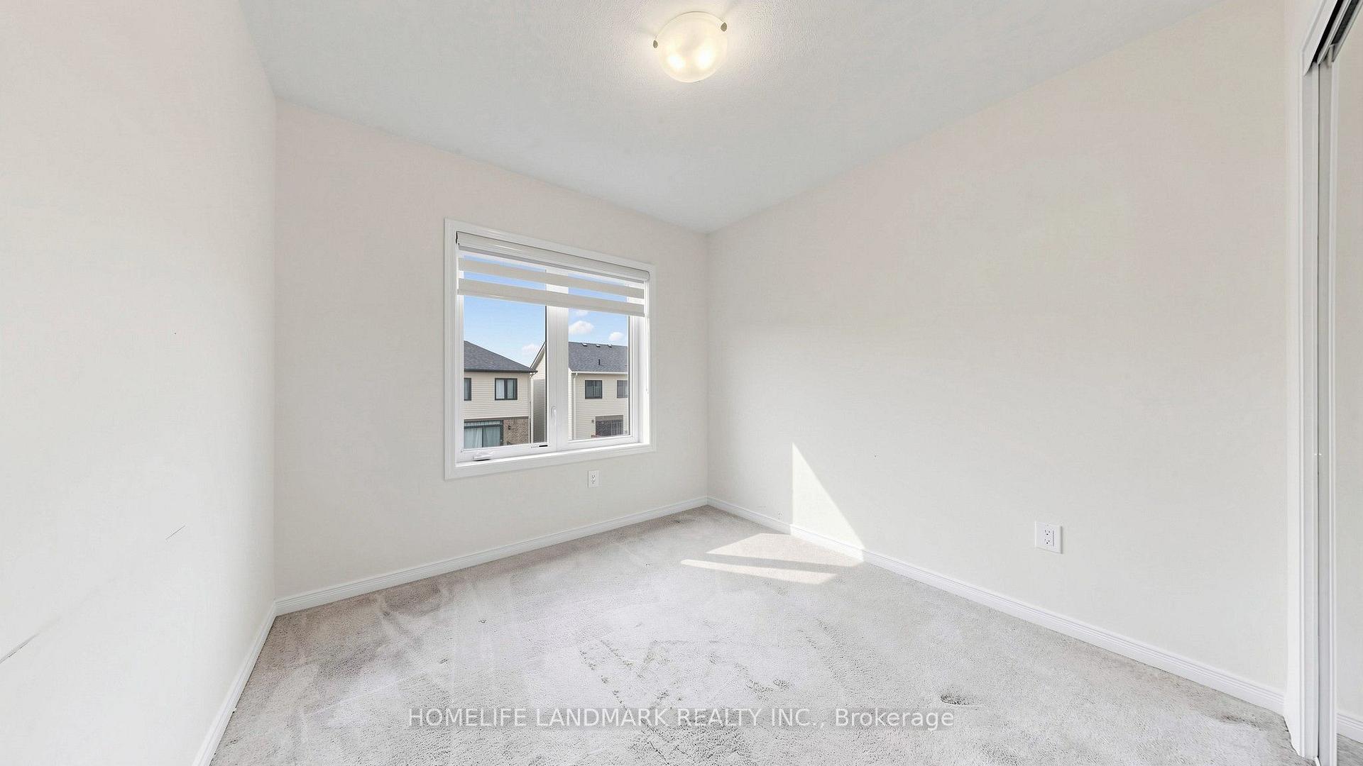 Photo 35 of 75 Holder Drive, Brantford, Empire South — HOMEH