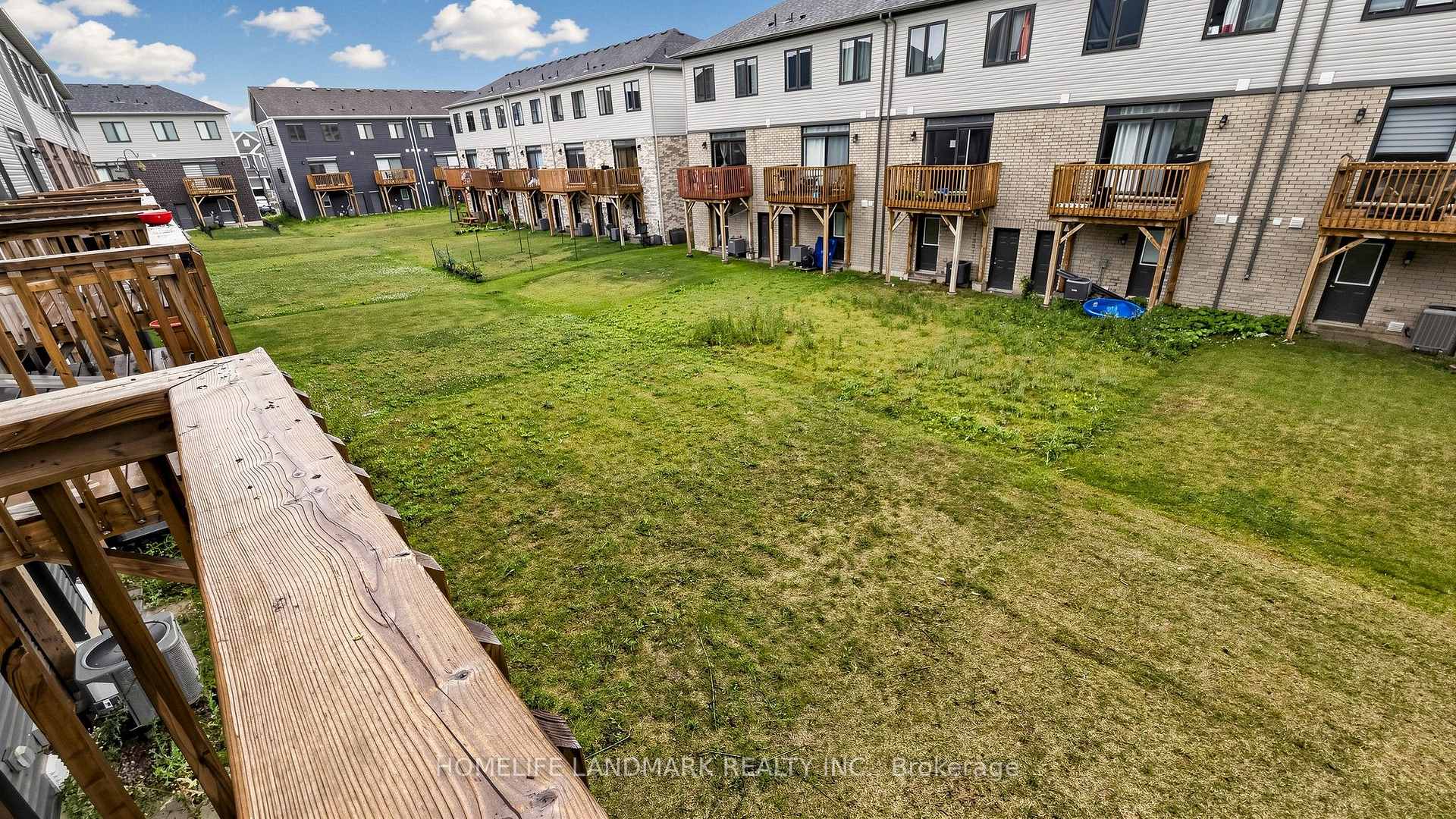 Photo 48 of 75 Holder Drive, Brantford, Empire South — HOMEH