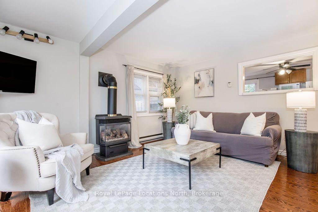 Photo 5 of 55 47th Street N, Wasaga Beach — HOMEH