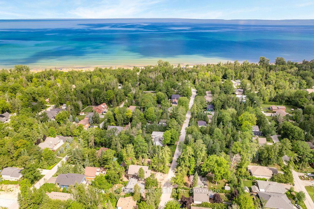 Photo 23 of 55 47th Street N, Wasaga Beach — HOMEH