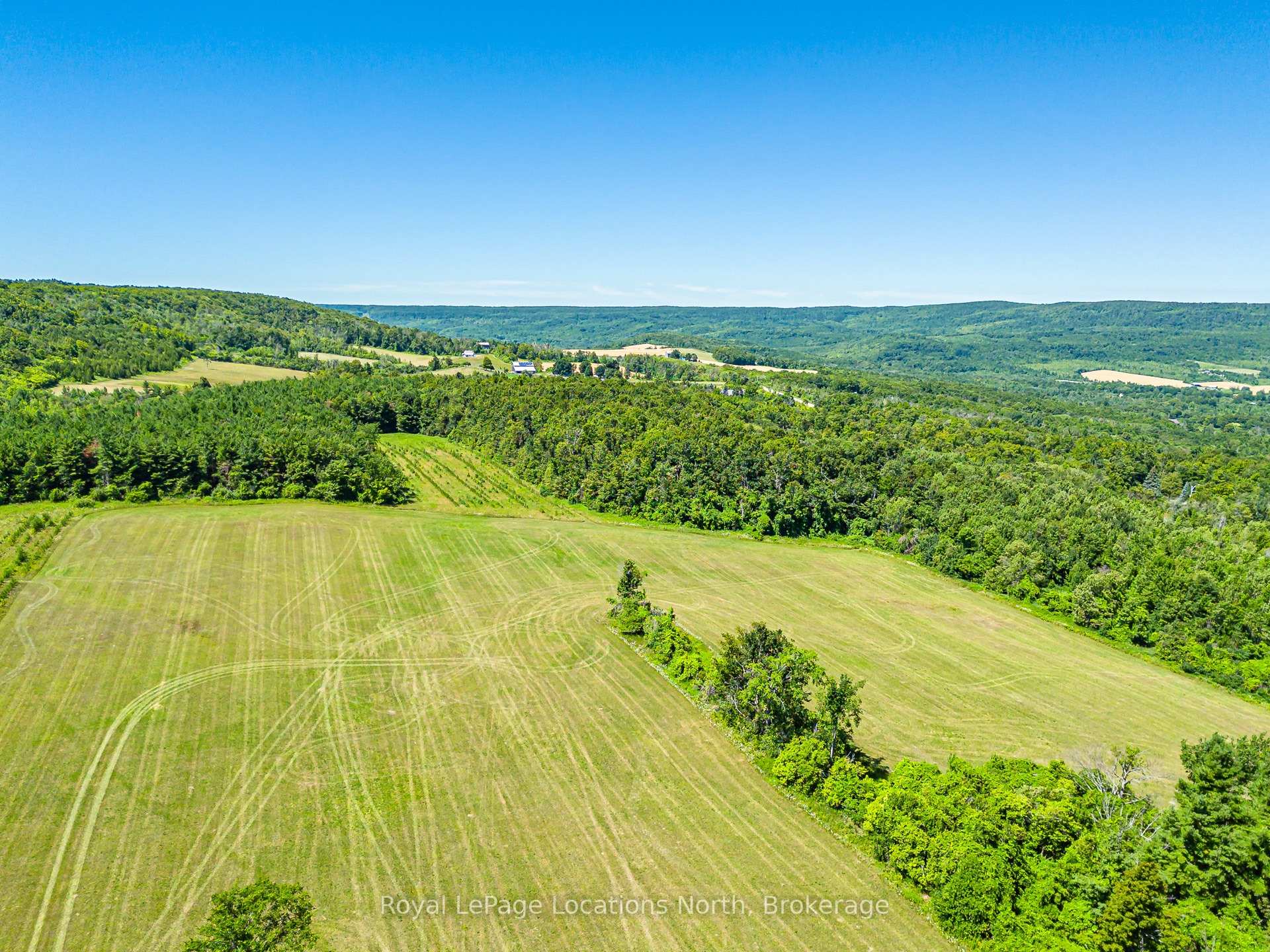 Photo 26 of 1664 10 Concession N, Clearview, Rural Clearview — HOMEH