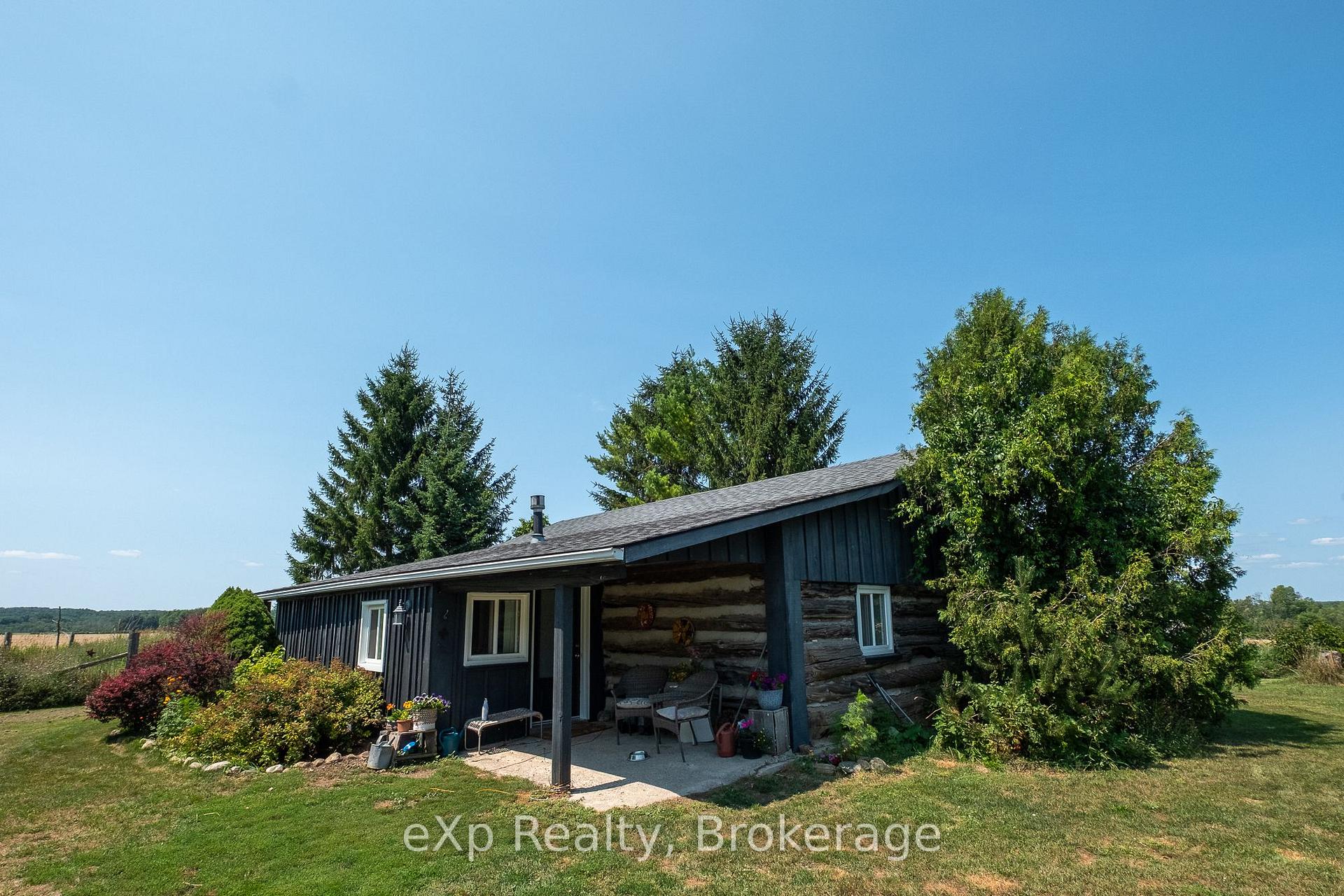 Photo 2 of 742649 Sideroad 4B, Chatsworth — HOMEH
