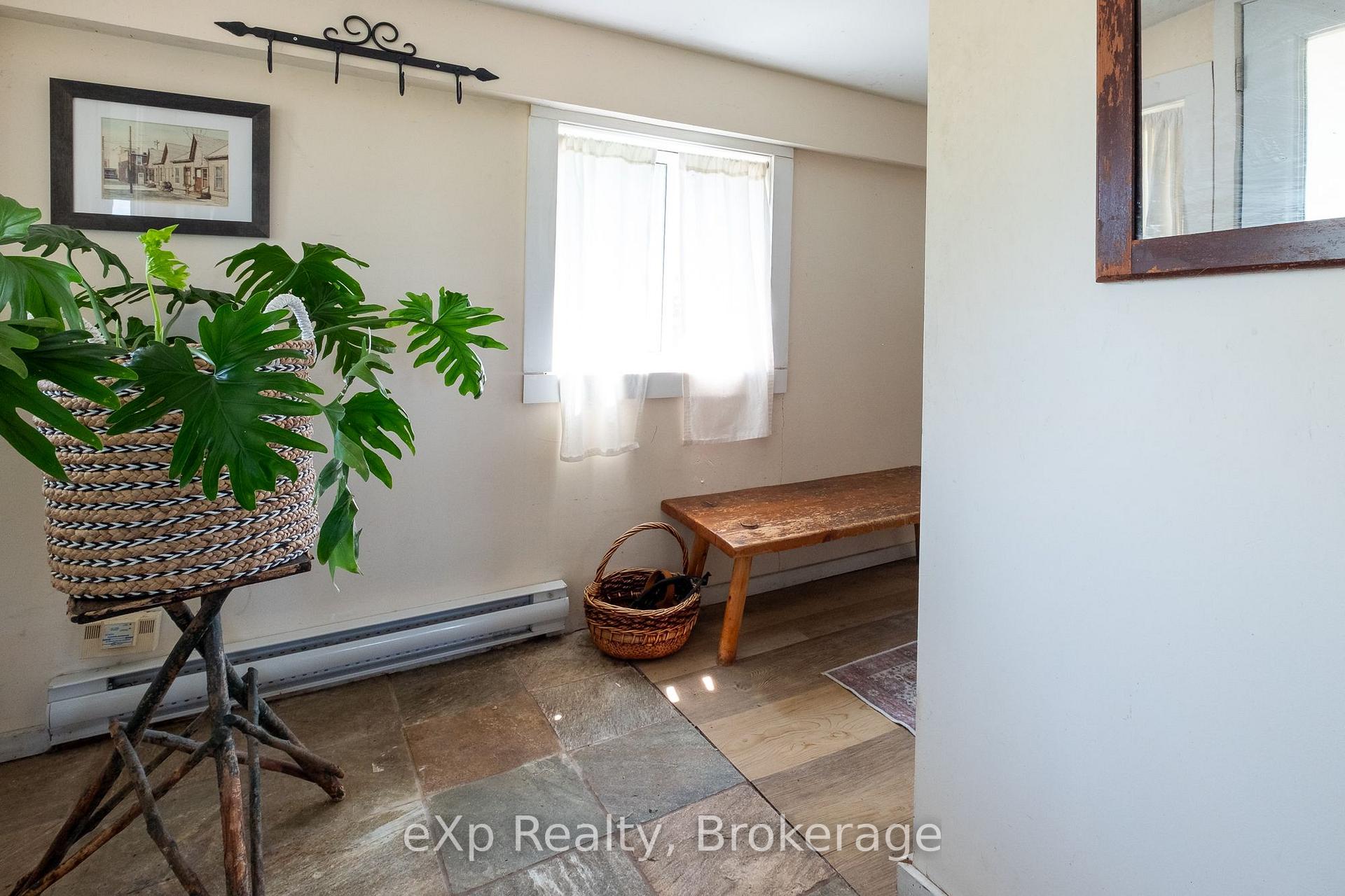 Photo 6 of 742649 Sideroad 4B, Chatsworth — HOMEH