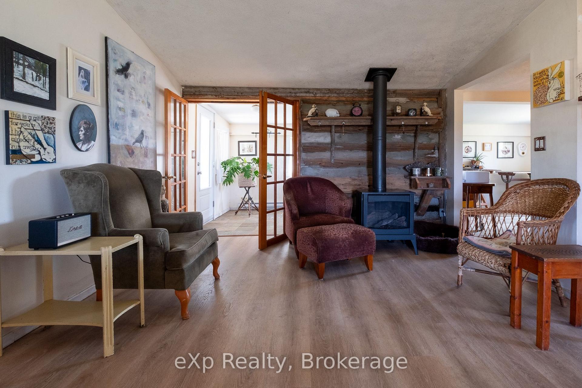 Photo 10 of 742649 Sideroad 4B, Chatsworth — HOMEH