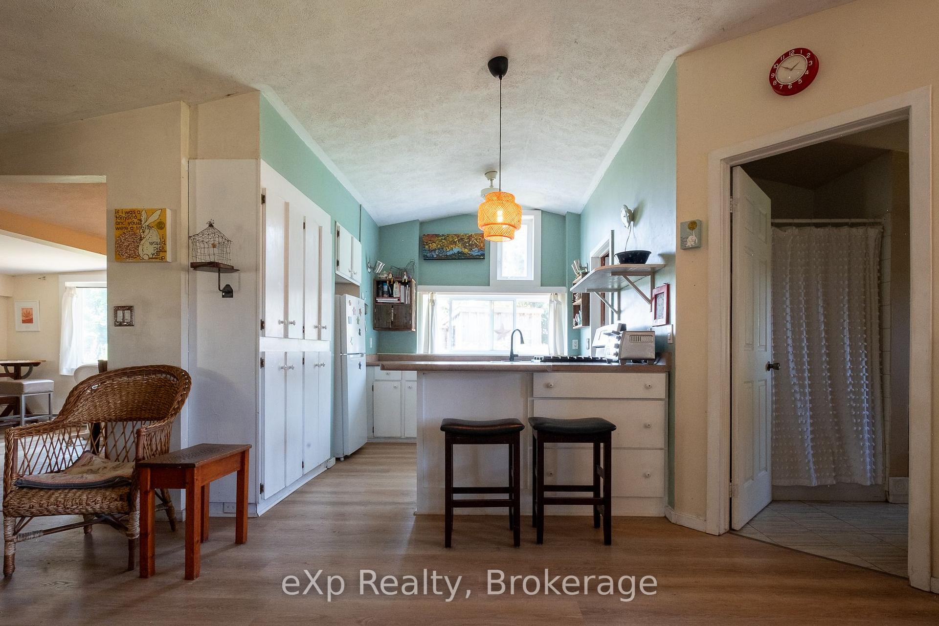 Photo 16 of 742649 Sideroad 4B, Chatsworth — HOMEH