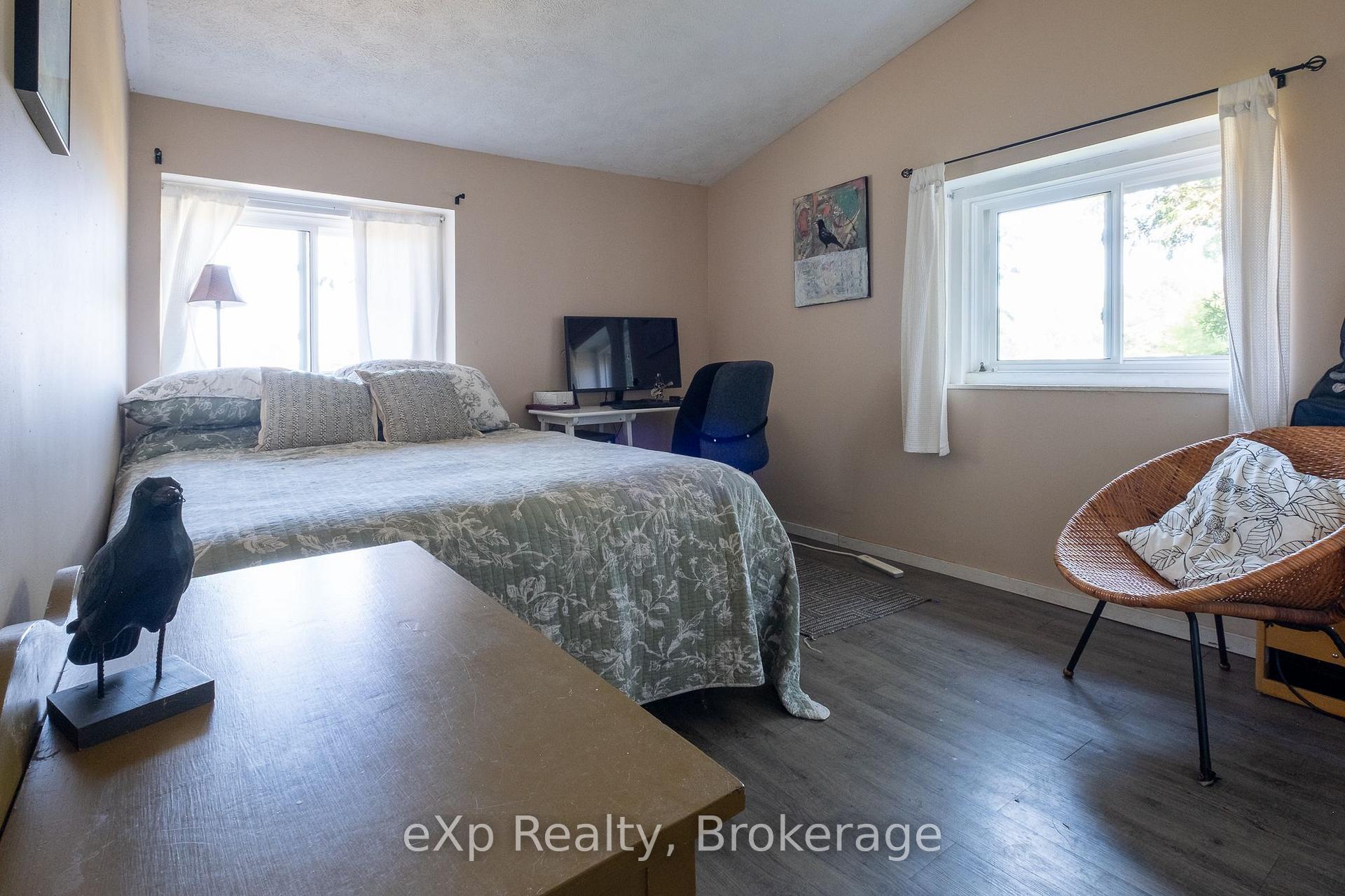 Photo 19 of 742649 Sideroad 4B, Chatsworth — HOMEH