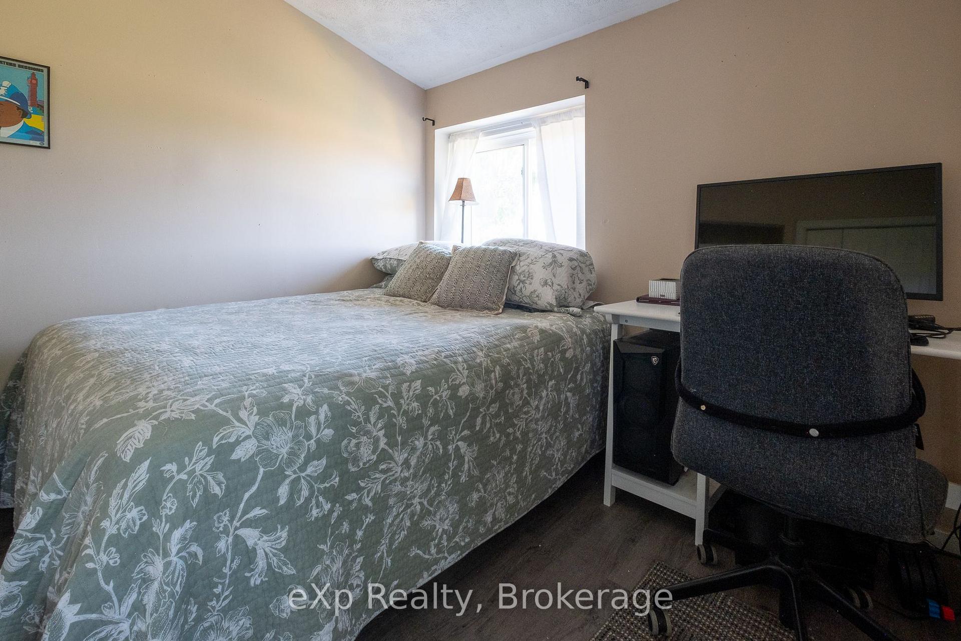 Photo 21 of 742649 Sideroad 4B, Chatsworth — HOMEH