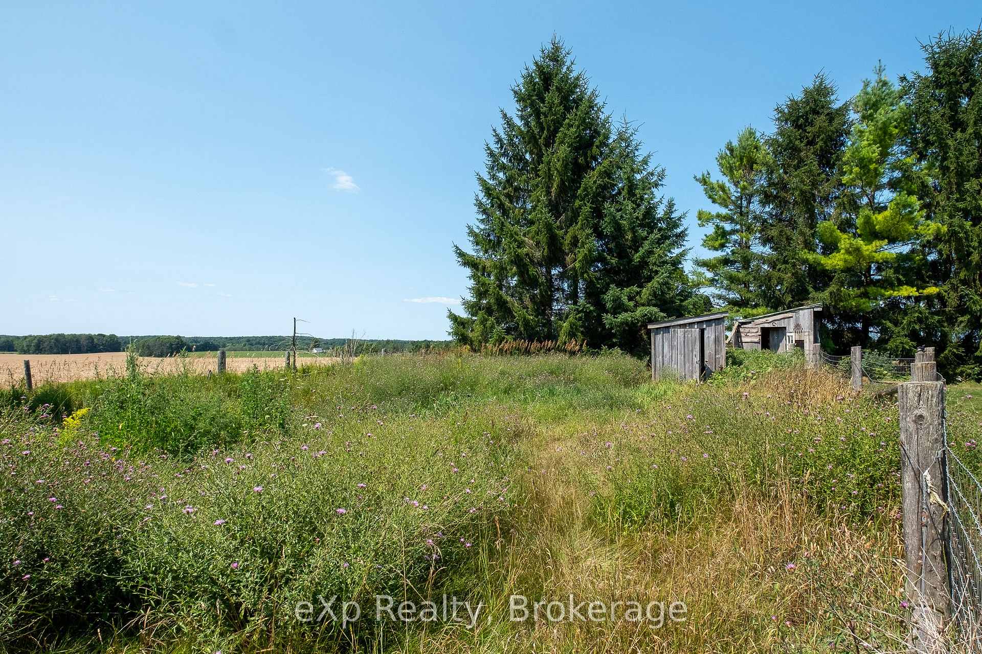 Photo 24 of 742649 Sideroad 4B, Chatsworth — HOMEH