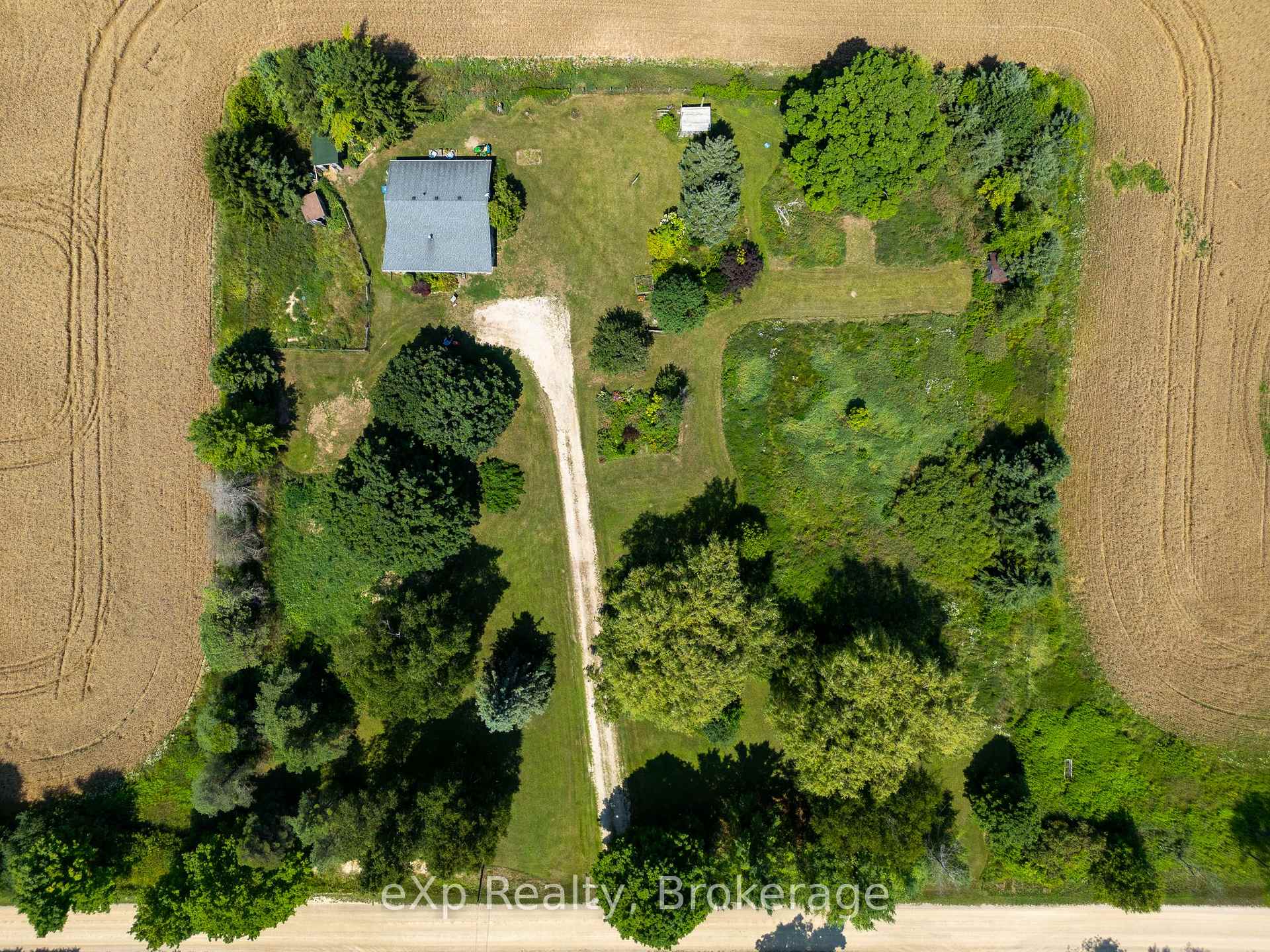 Photo 35 of 742649 Sideroad 4B, Chatsworth — HOMEH