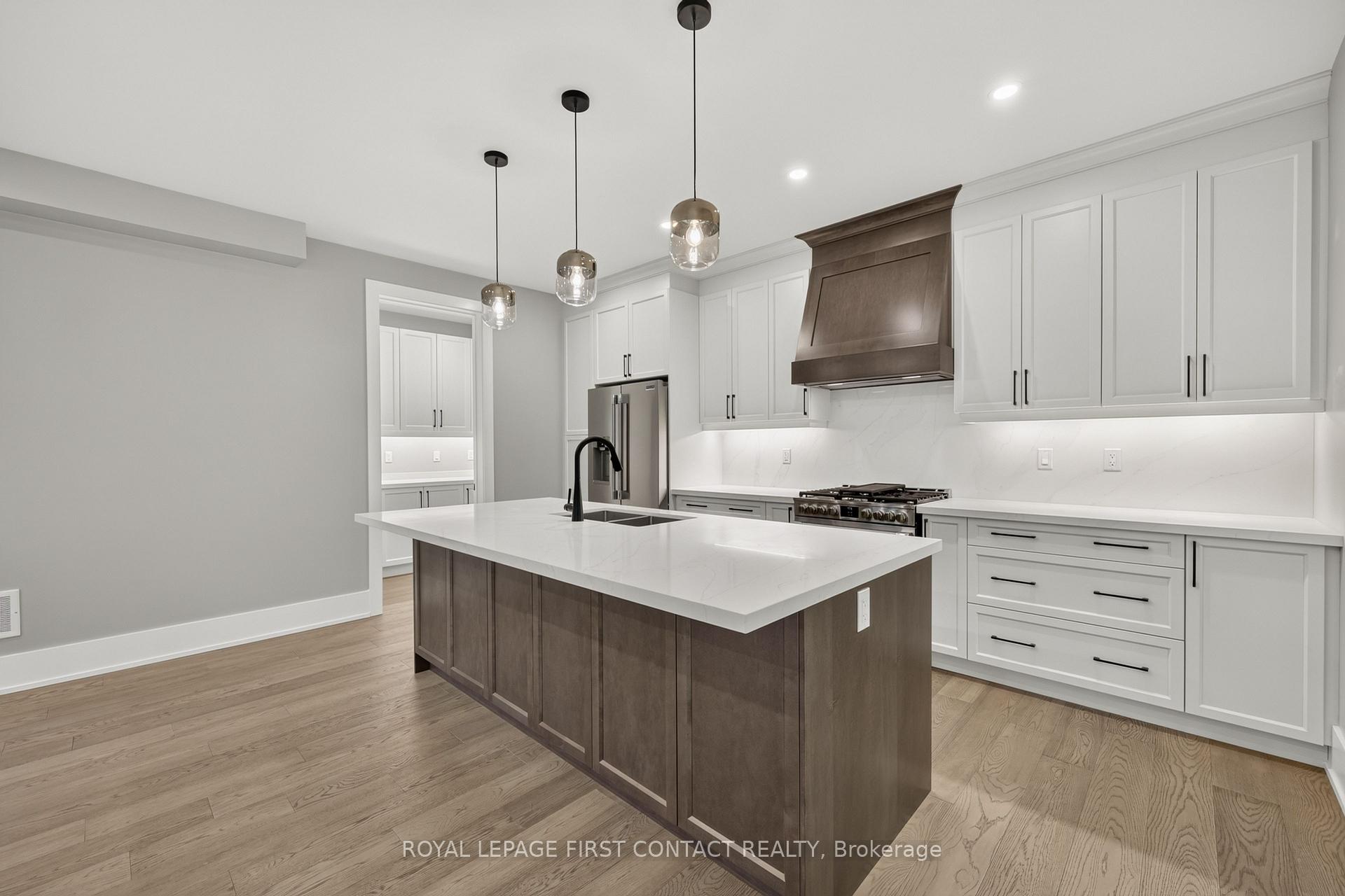 Photo 5 of Unit Upper, 933 7th Line, Innisfil, Alcona — HOMEH