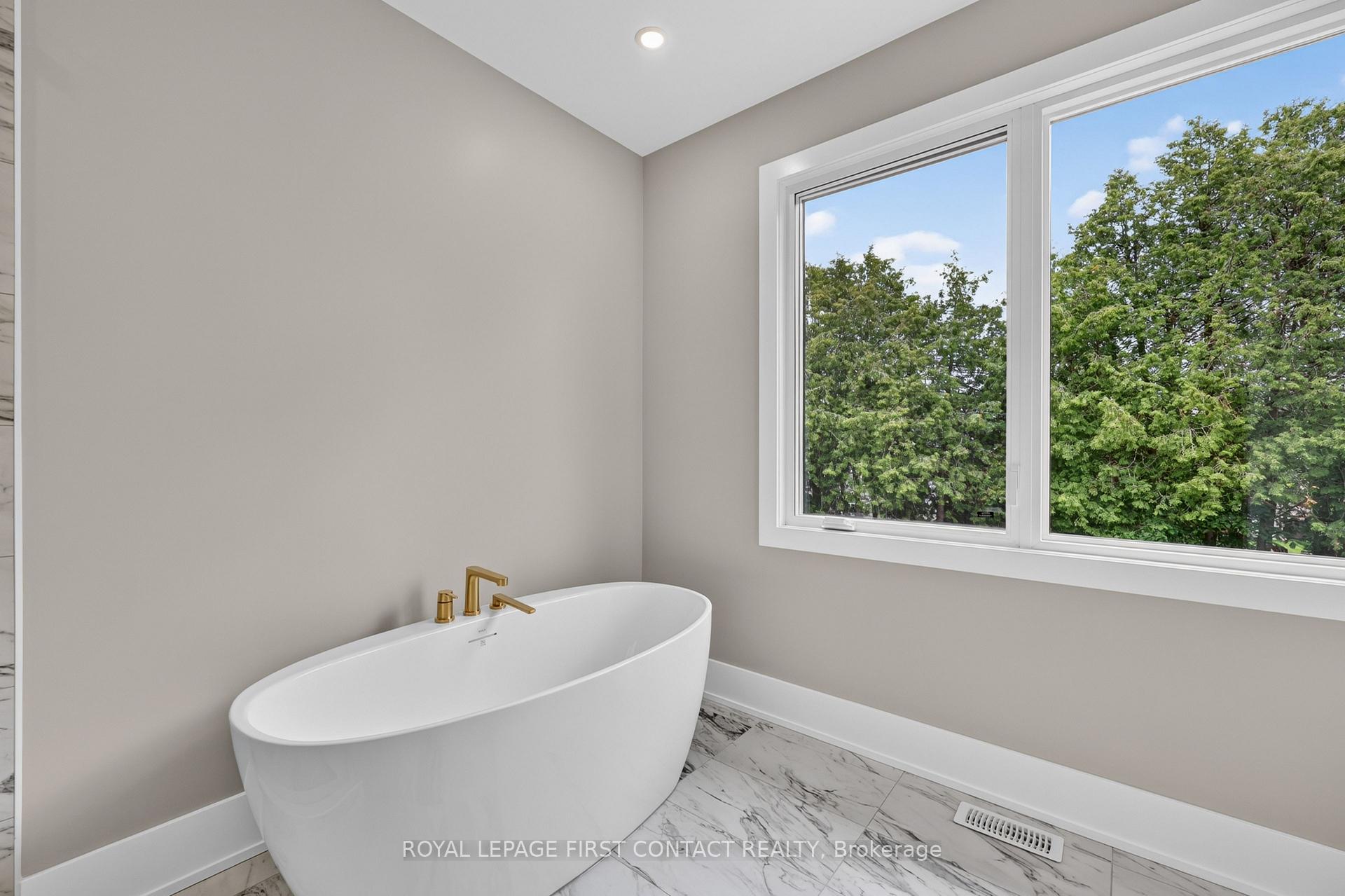 Photo 14 of Unit Upper, 933 7th Line, Innisfil, Alcona — HOMEH