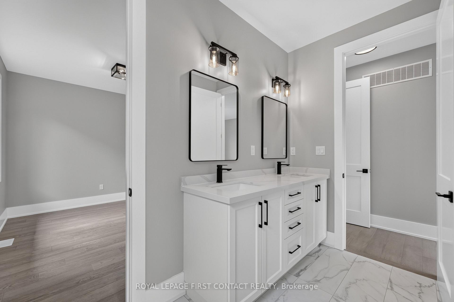 Photo 21 of Unit Upper, 933 7th Line, Innisfil, Alcona — HOMEH