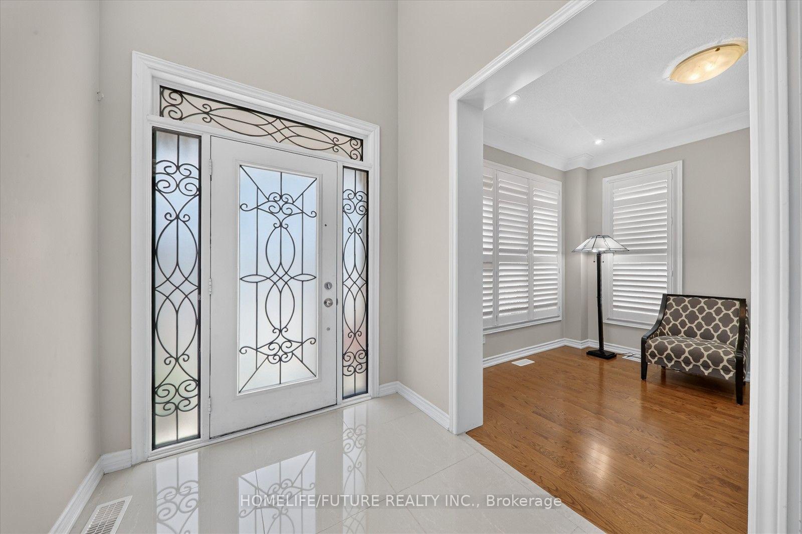 Photo 6 of 2 Astrid Terrace, Markham, Wismer — HOMEH