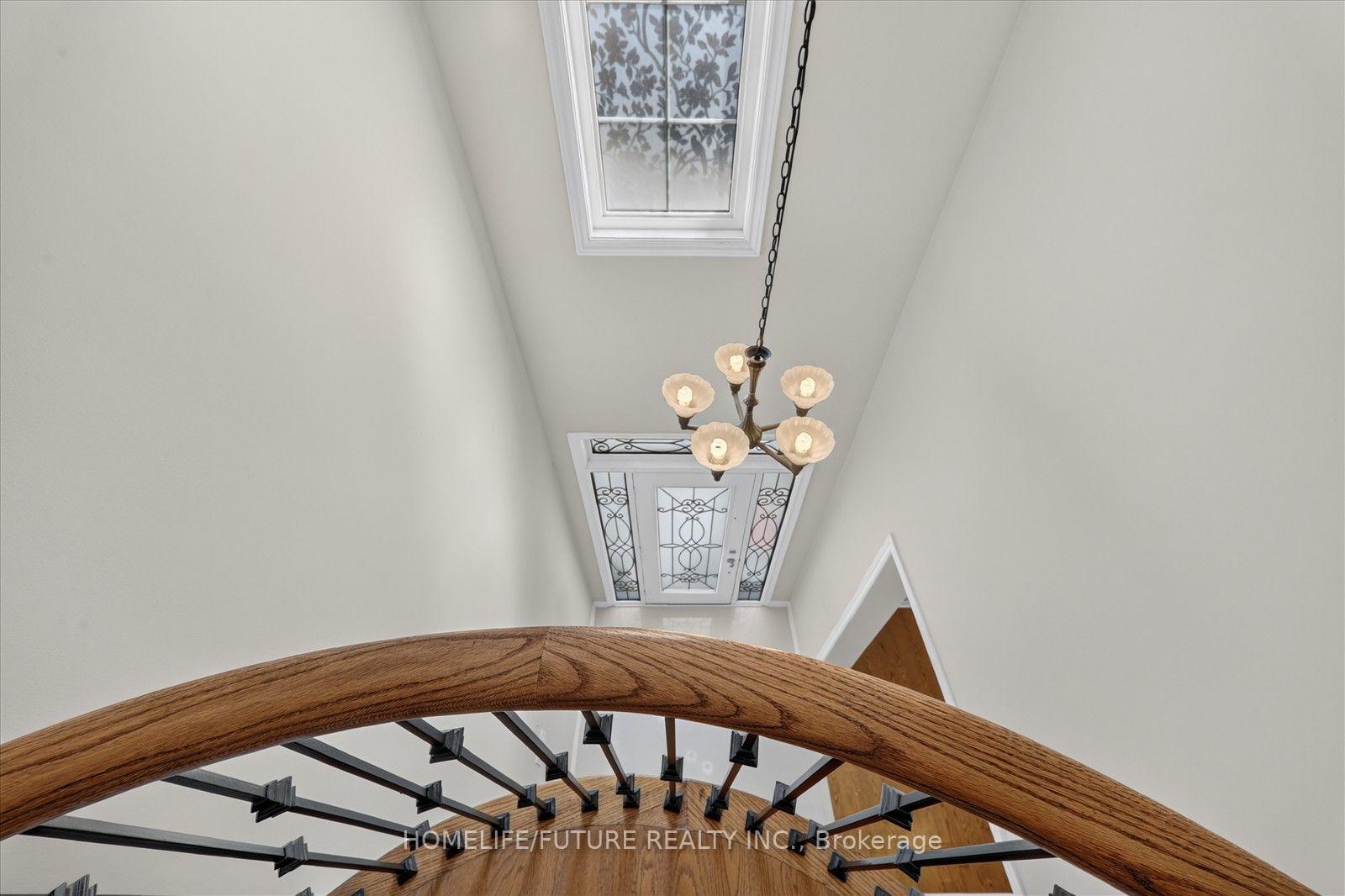 Photo 8 of 2 Astrid Terrace, Markham, Wismer — HOMEH