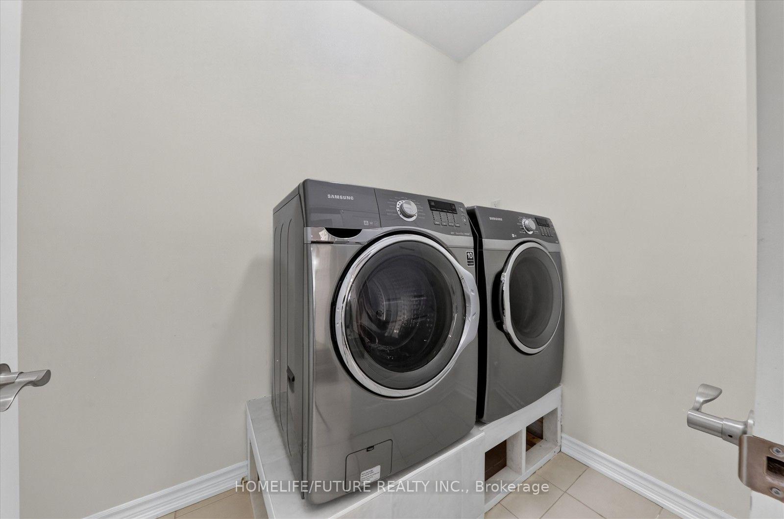 Photo 21 of 2 Astrid Terrace, Markham, Wismer — HOMEH