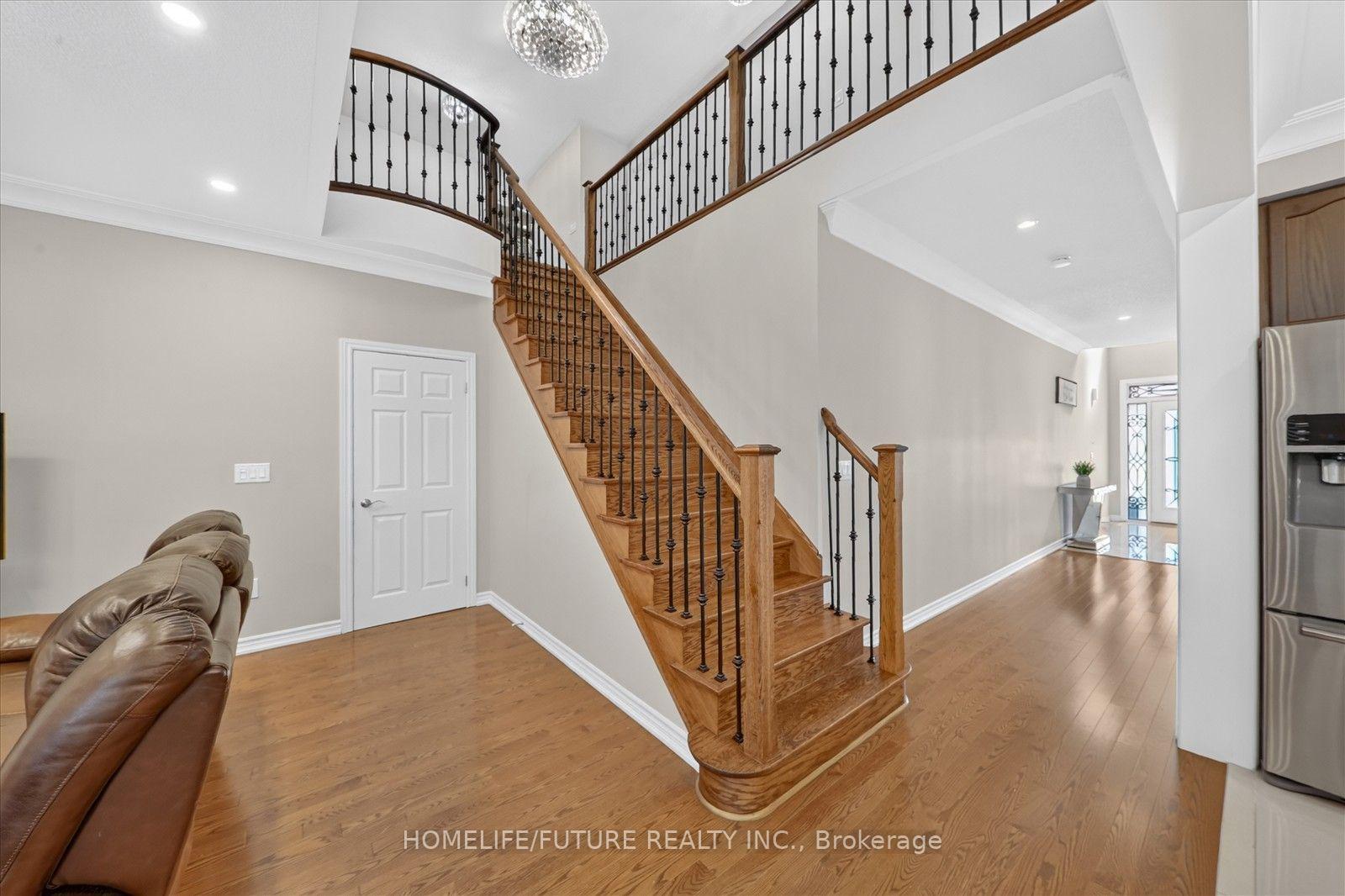Photo 23 of 2 Astrid Terrace, Markham, Wismer — HOMEH