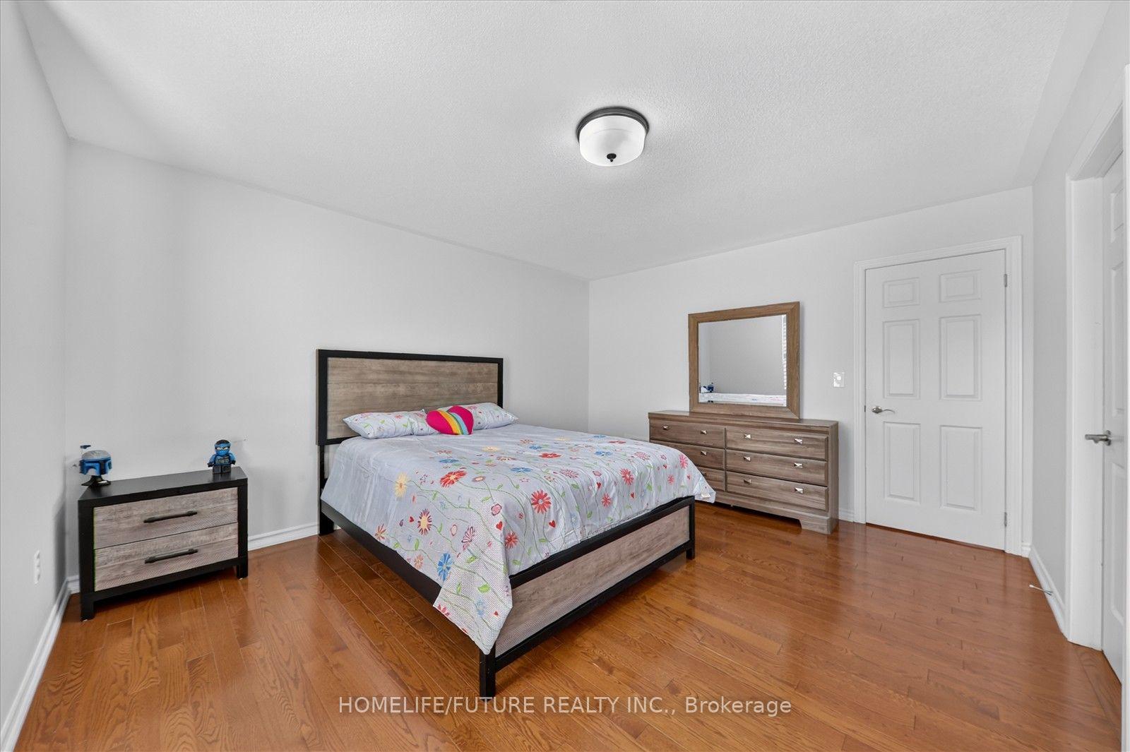 Photo 32 of 2 Astrid Terrace, Markham, Wismer — HOMEH