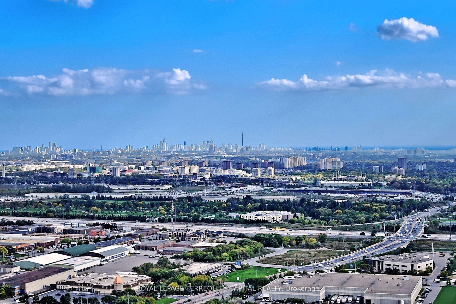 Photo 2 of Unit 4808, 5 Buttermill Avenue, Vaughan, Vaughan Corporate Centre — HOMEH