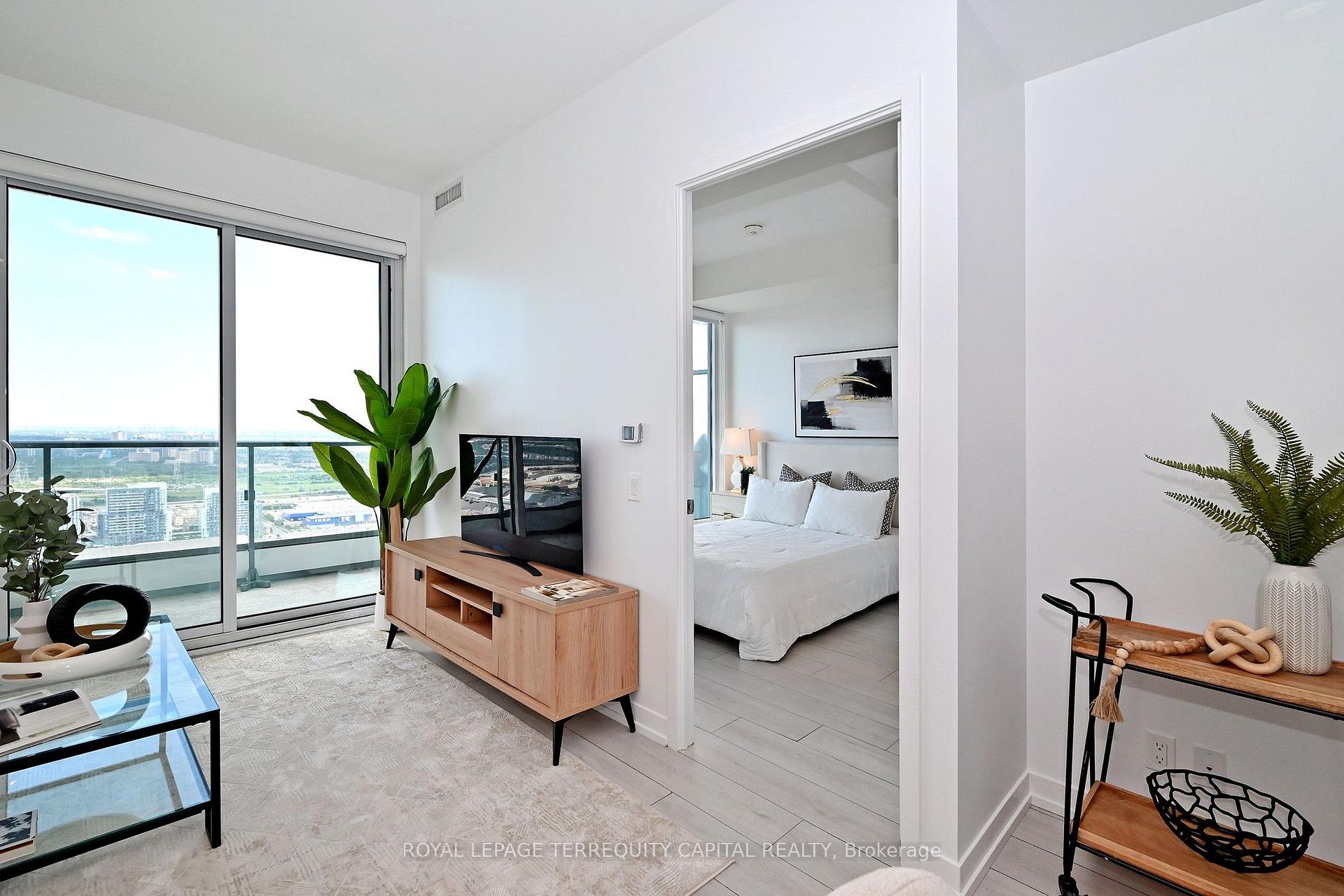Photo 23 of Unit 4808, 5 Buttermill Avenue, Vaughan, Vaughan Corporate Centre — HOMEH