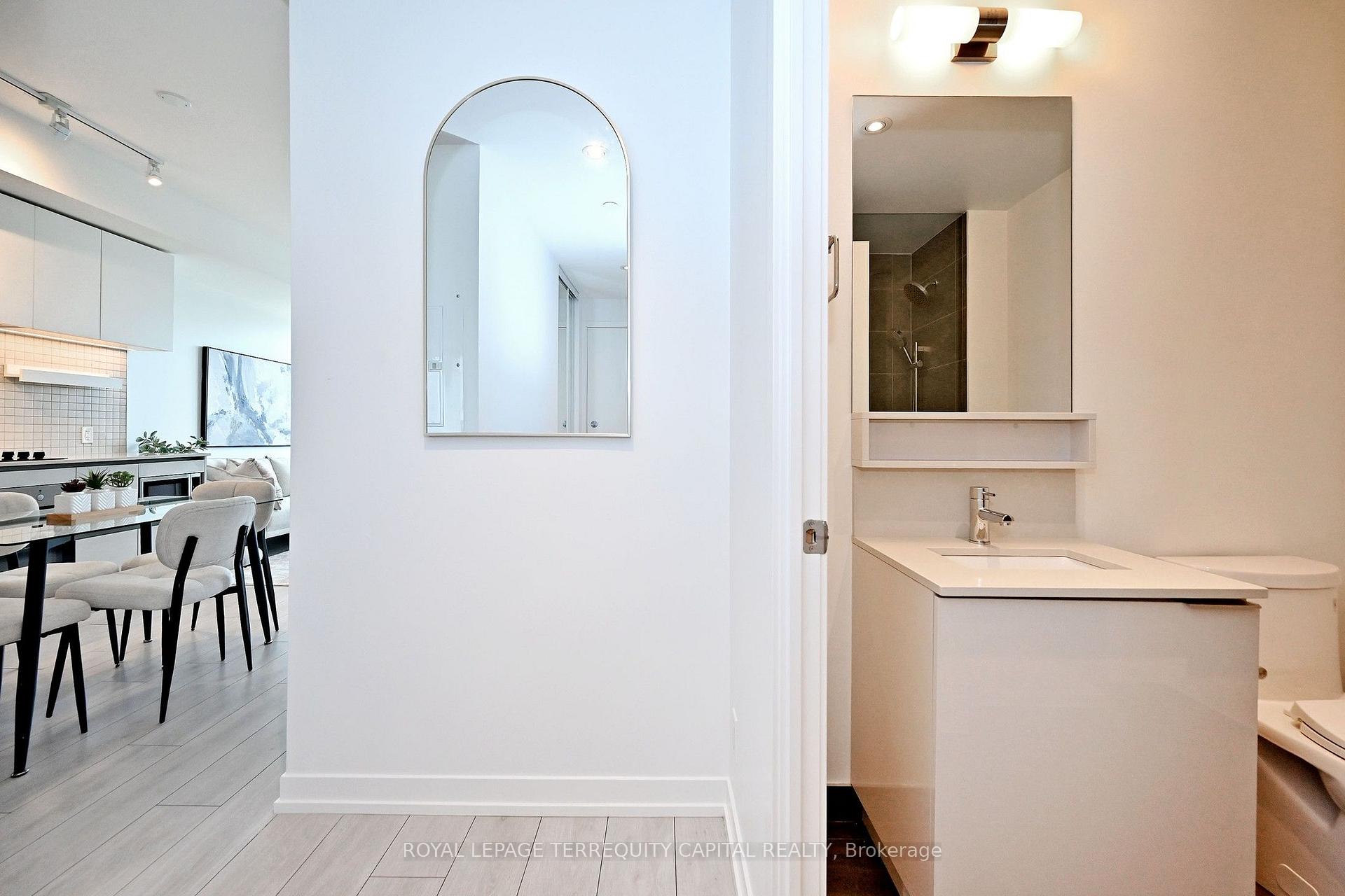 Photo 31 of Unit 4808, 5 Buttermill Avenue, Vaughan, Vaughan Corporate Centre — HOMEH