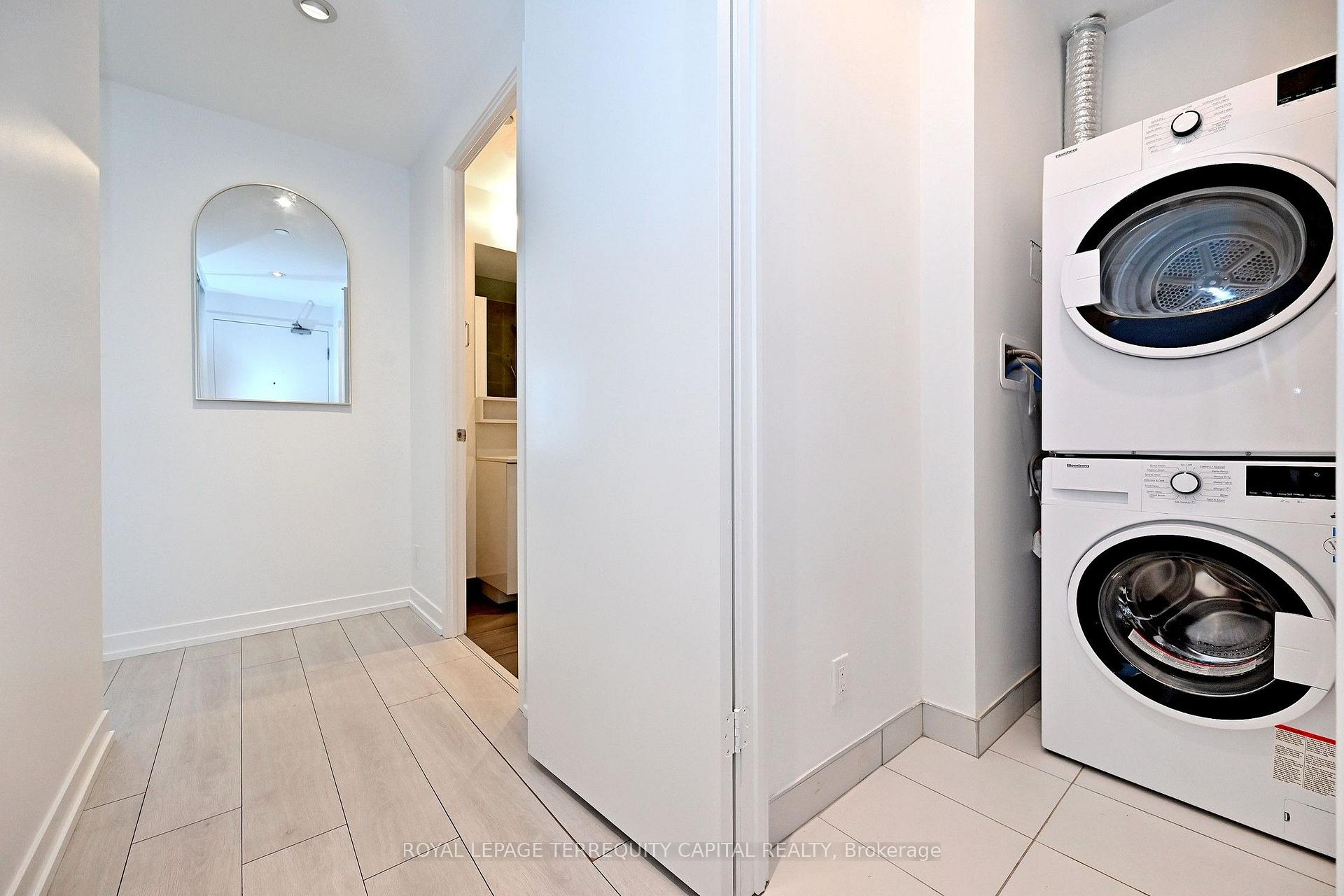 Photo 35 of Unit 4808, 5 Buttermill Avenue, Vaughan, Vaughan Corporate Centre — HOMEH