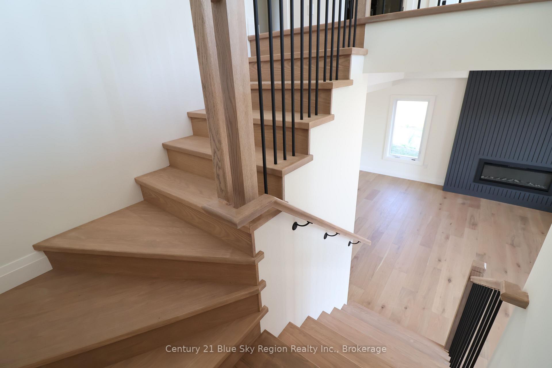 Photo 17 of 79 Kenreta Drive, North Bay, Airport — HOMEH