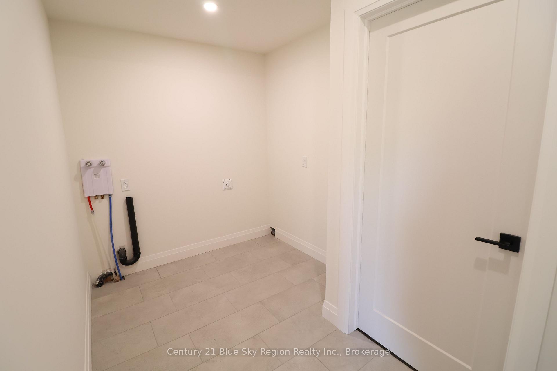 Photo 34 of 79 Kenreta Drive, North Bay, Airport — HOMEH