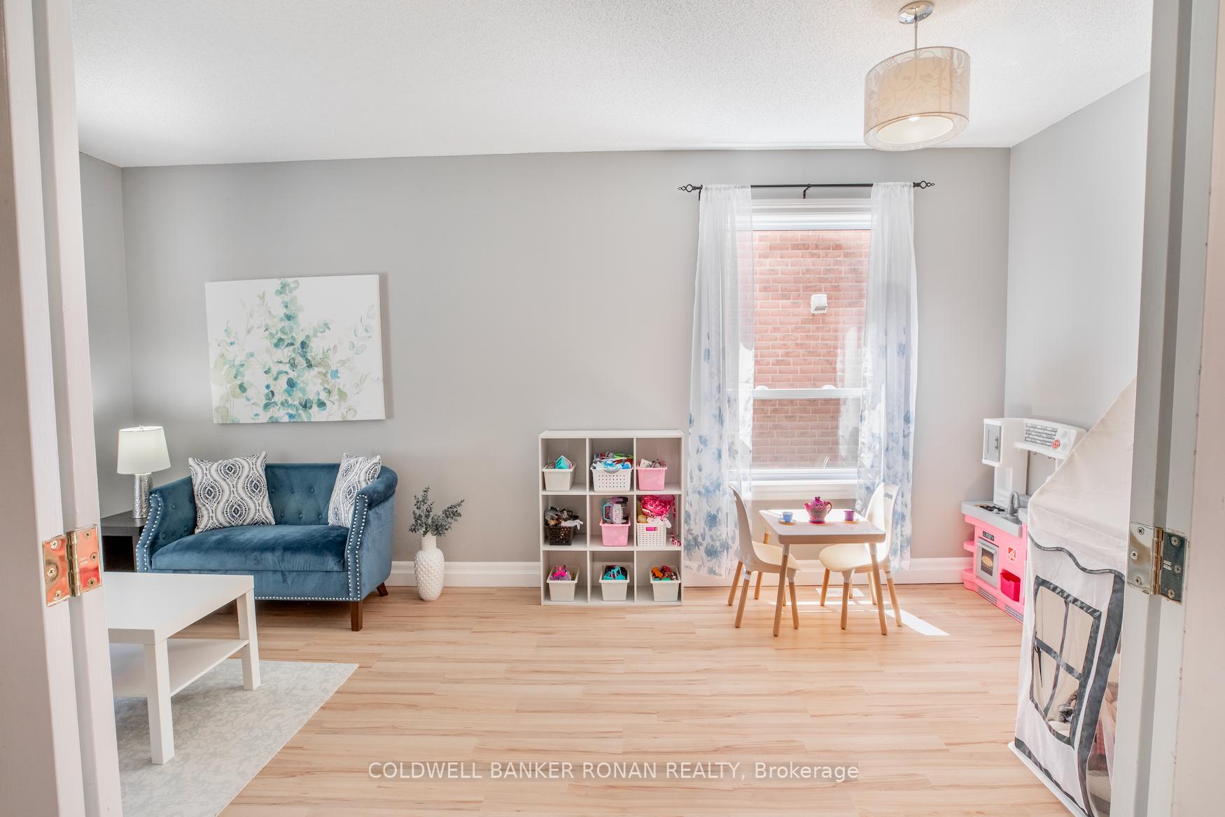 Photo 14 of 3 Teal Place, Barrie, Painswick South — HOMEH